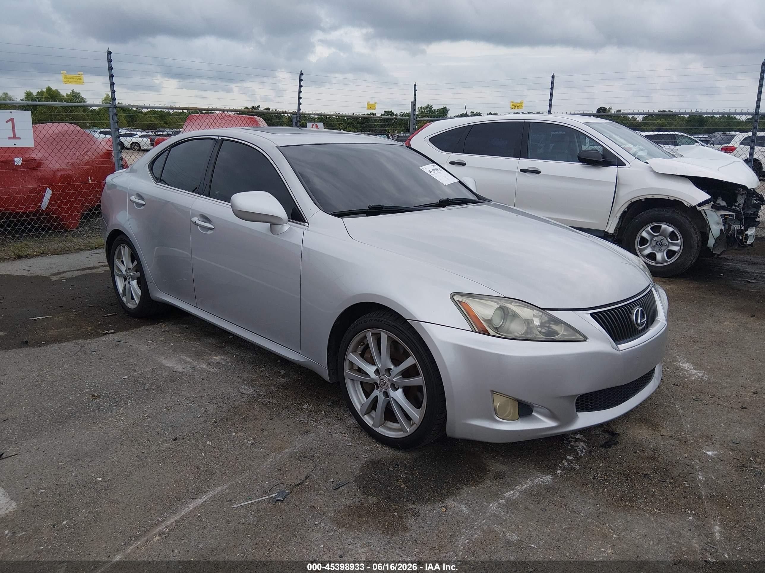 2006 Lexus IS 350, VIN JTHBE262965008302 — Vandalism