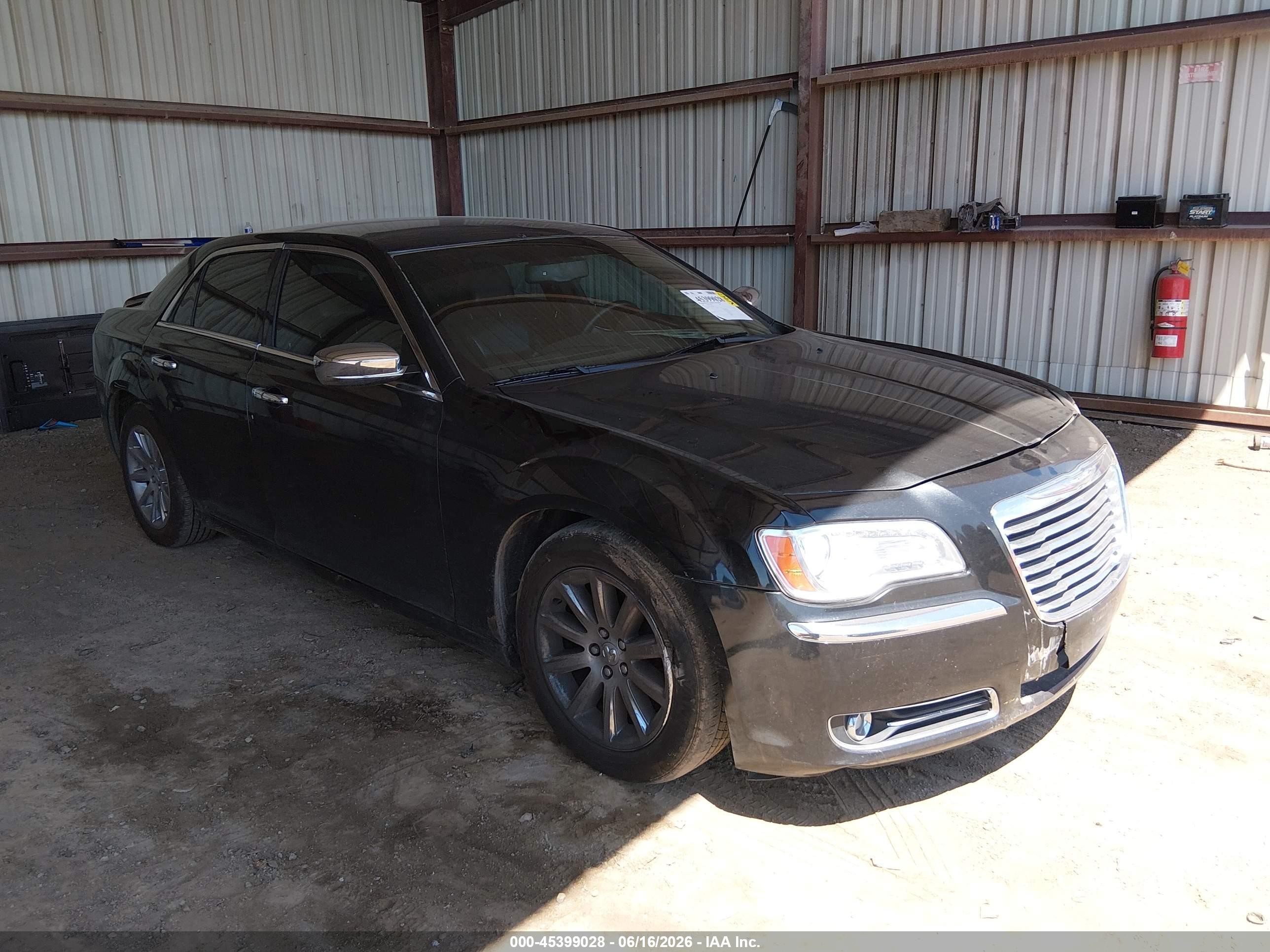2011 Chrysler 300 Limited, VIN 2C3CA5CG1BH546034 — Side