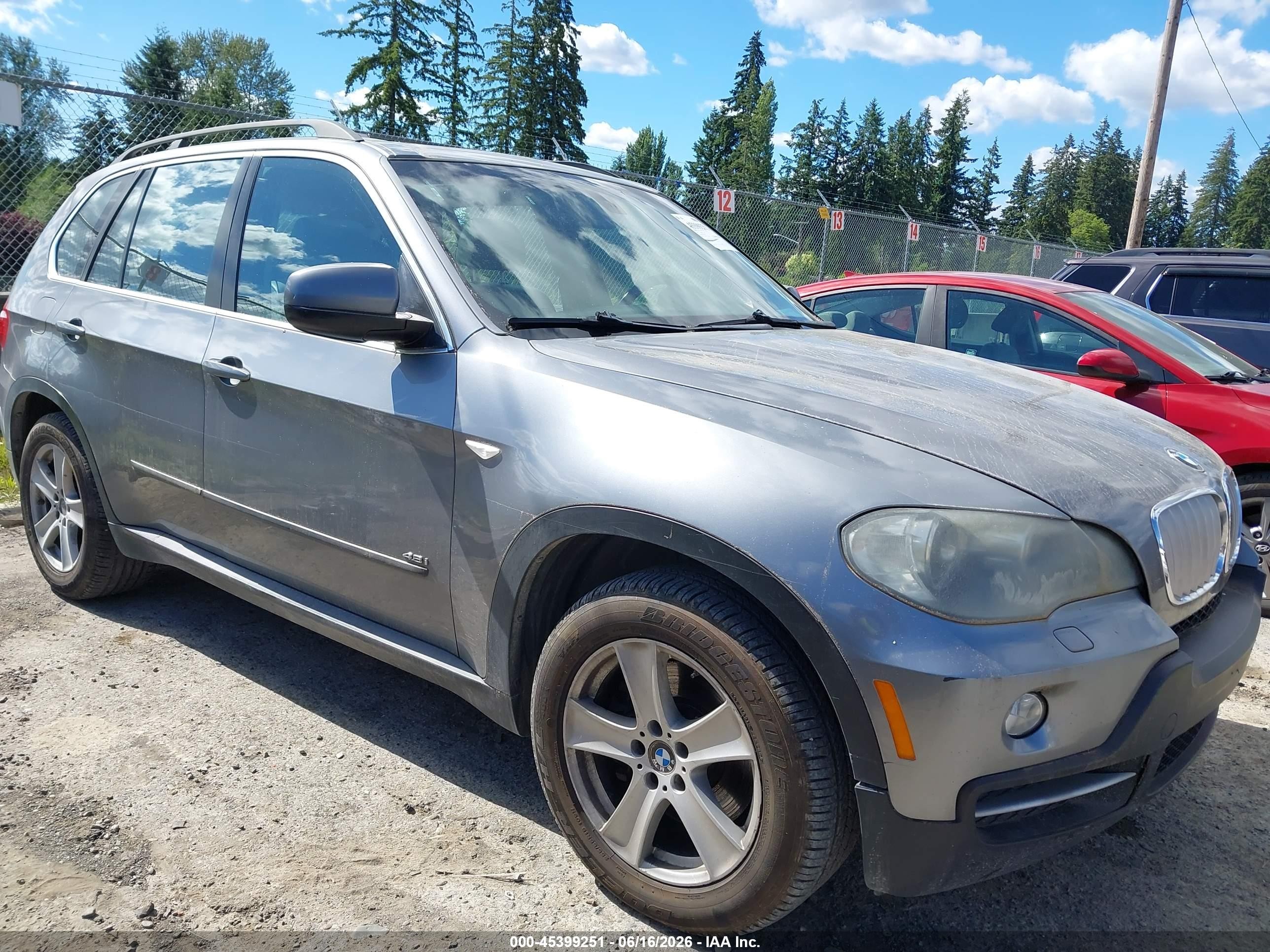 2007 BMW X5 4.8i, VIN 4USFE83597LY65568 — Normal wear