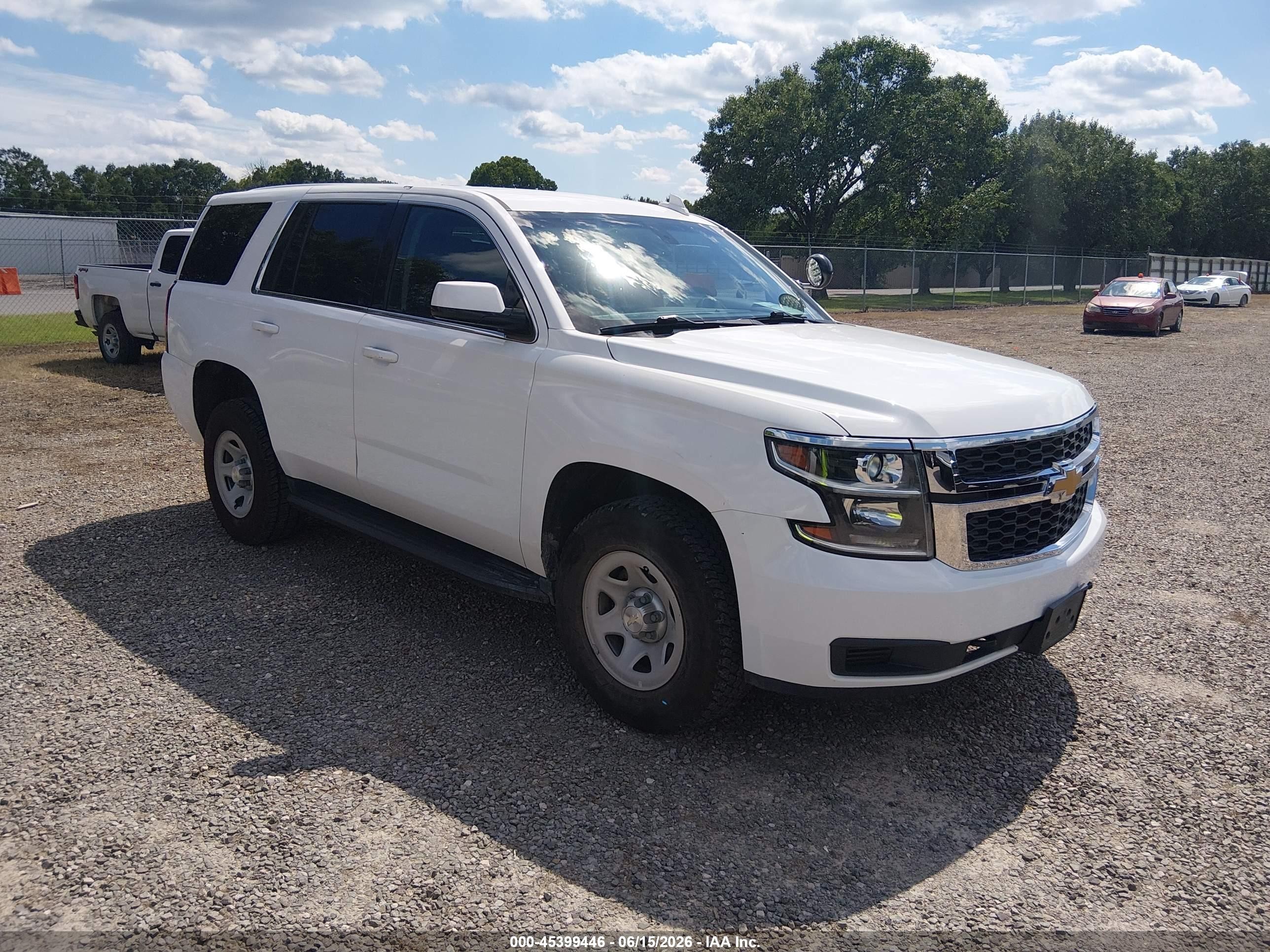 2019 Chevrolet Tahoe Commercial, VIN 1GNSKFECXKR333286 — Normal wear