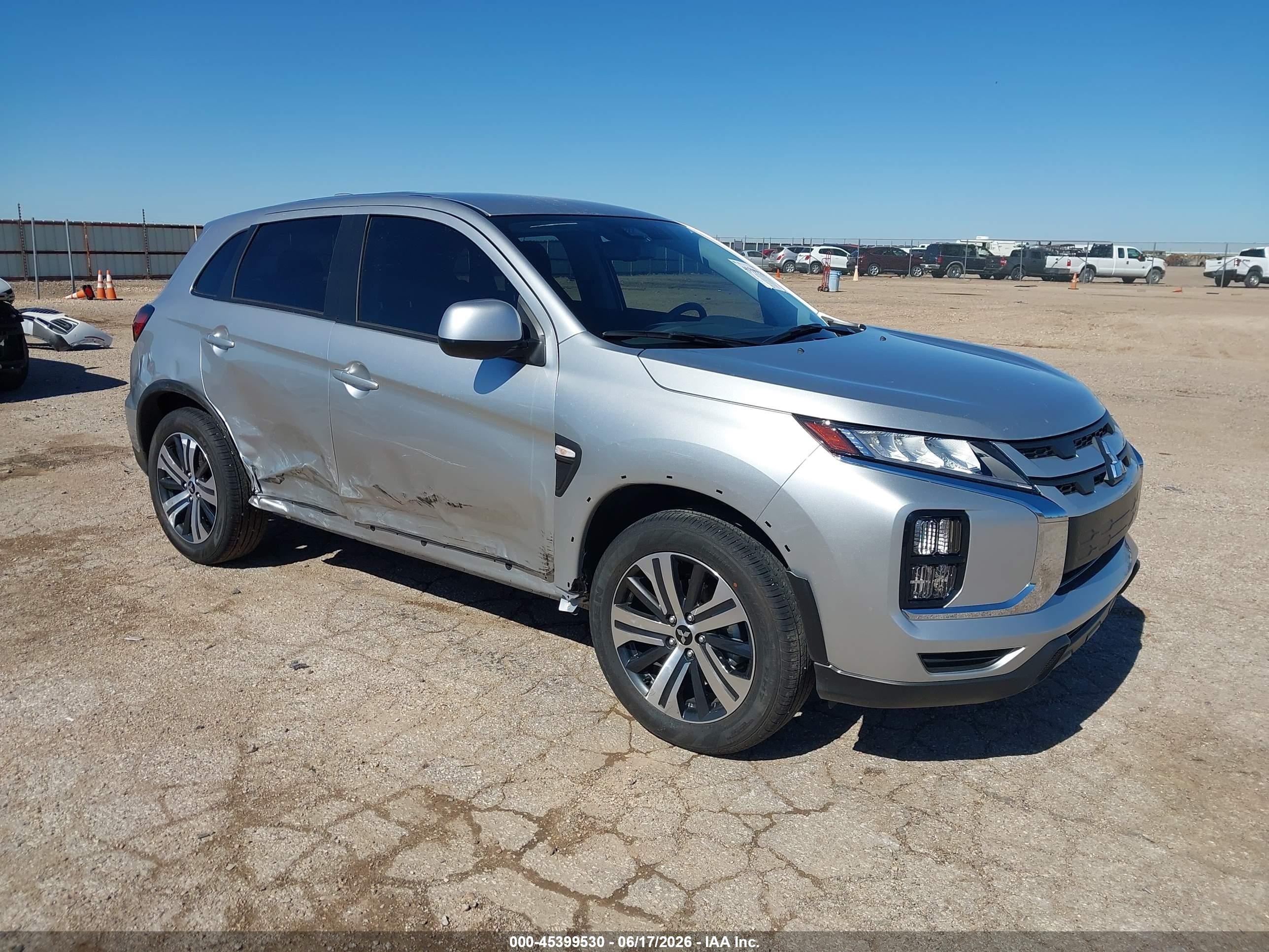 2026 Mitsubishi Outlander S, VIN JA4ARUAU2TU017814 — Side