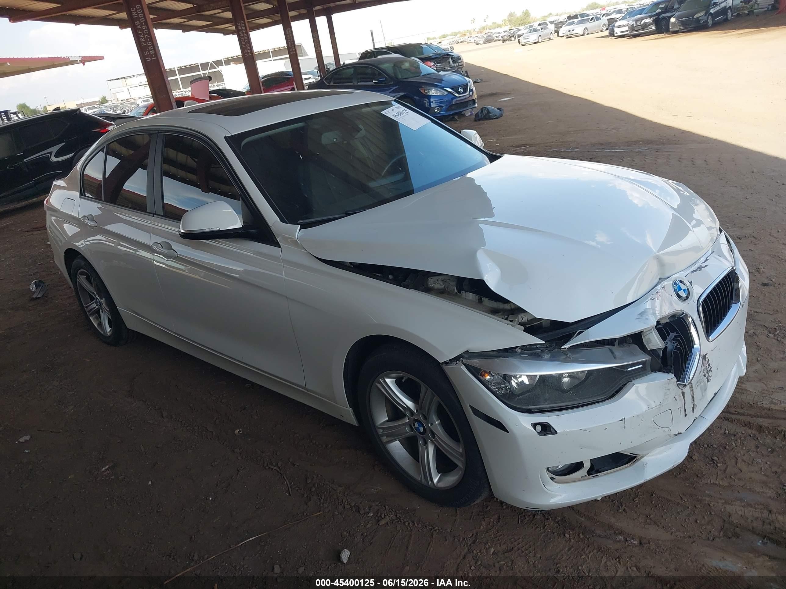 2014 BMW 3 Series 328i xDrive, VIN WBA3B3C58EJ982505 — Front end