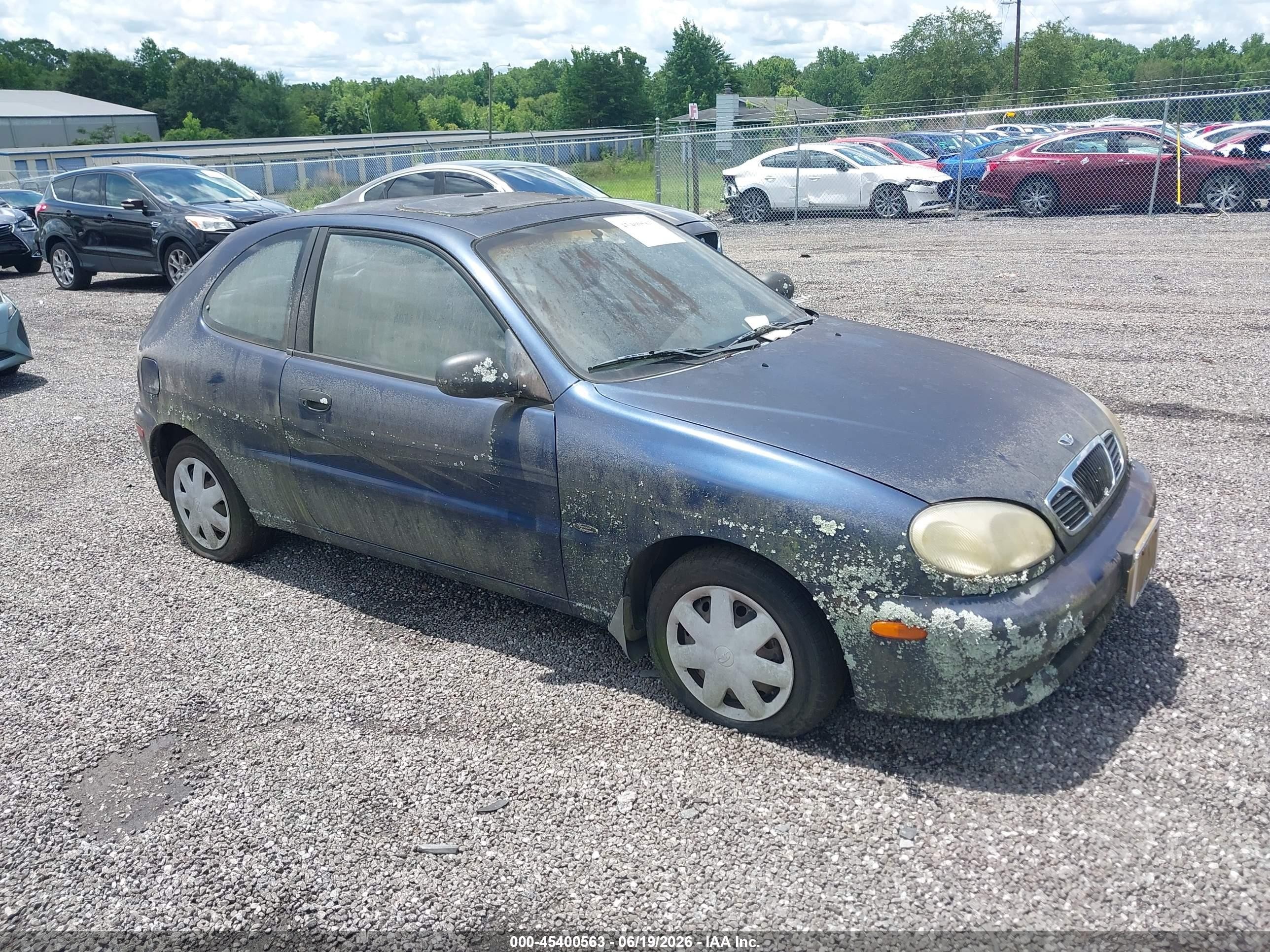 2001 Daewoo Lanos S, VIN KLATA22671B653638 — Обычный износ