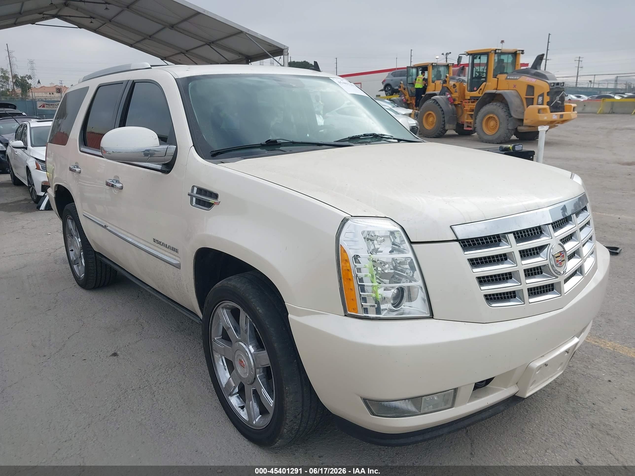 2011 Cadillac Escalade Premium, VIN 1GYS4CEF2BR388322 — Theft recovery