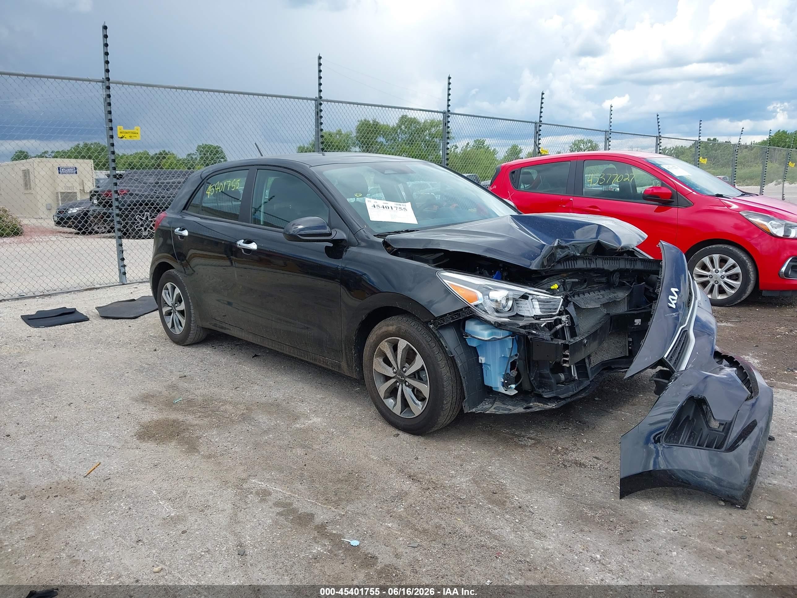 2023 Kia Rio S, VIN 3KPA25AD0PE627280 — Front end