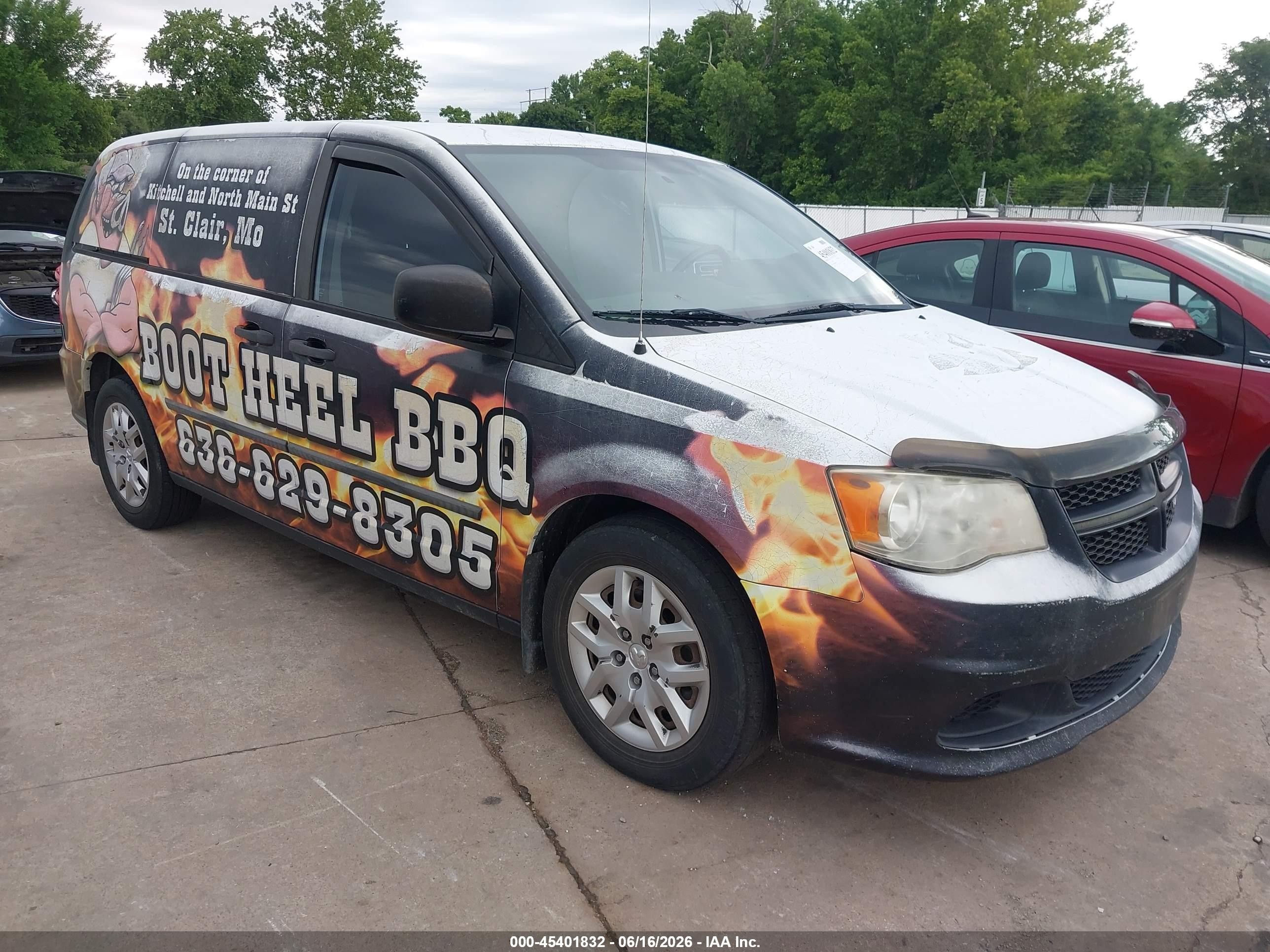 2014 Ram Cargo Van Tradesman, VIN 2C4JRGAG4ER148244 — Normal wear