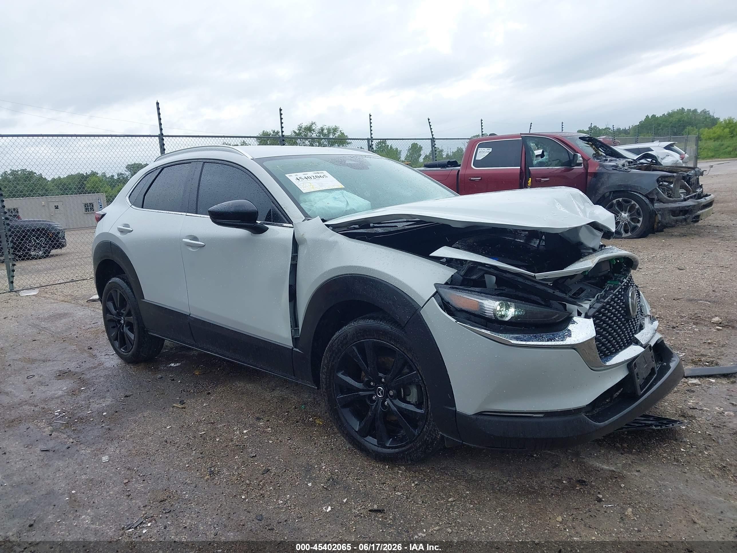 2024 Mazda CX-30 S Select Sport, VIN 3MVDMBBM0RM604710 — Front end