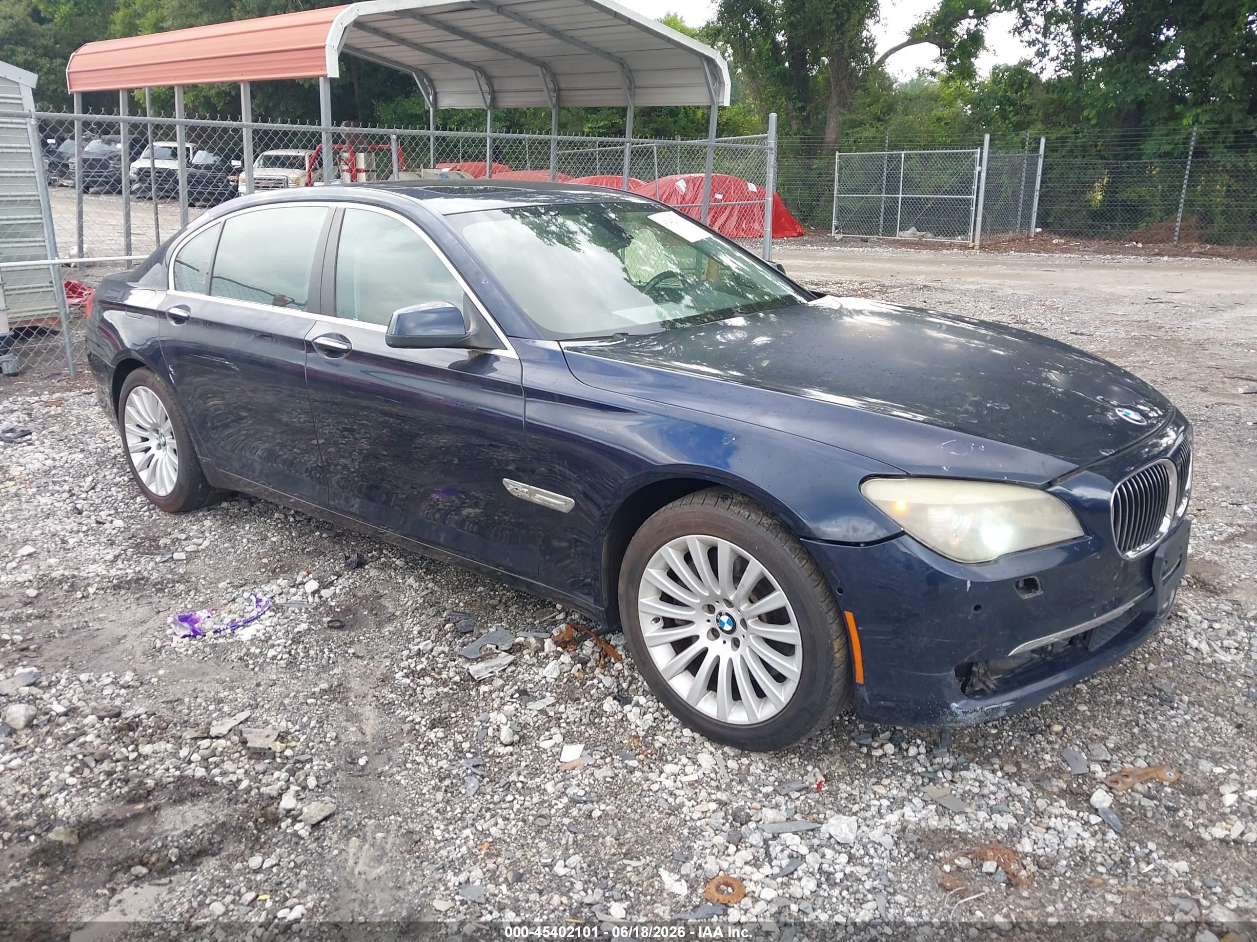 2011 BMW 7 Series 750Li xDrive, VIN WBAKC8C52BC433064 — Normal wear