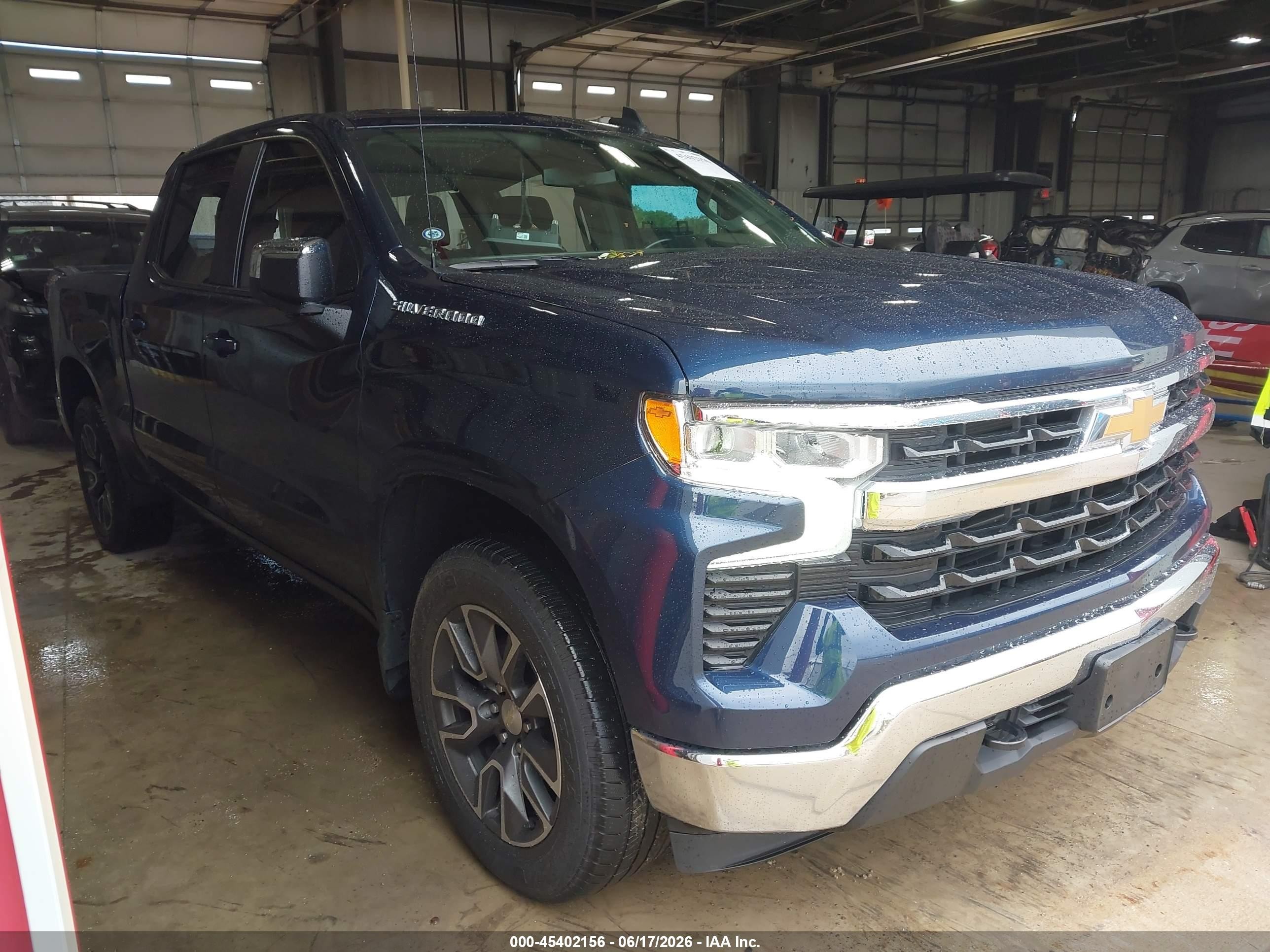 2022 Chevrolet Silverado 1500 LT, VIN 1GCPDKEK8NZ605721 — Roof