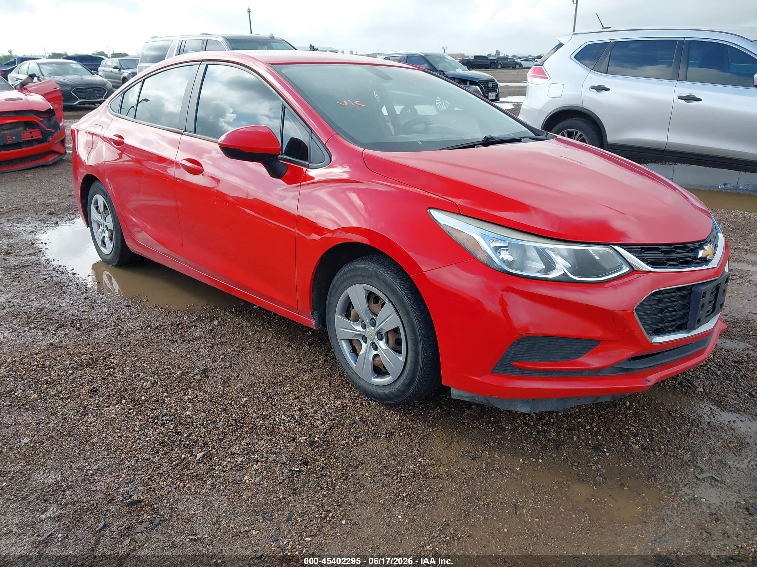 2018 Chevrolet Cruze LS, VIN 1G1BC5SM9J7180237 — Side