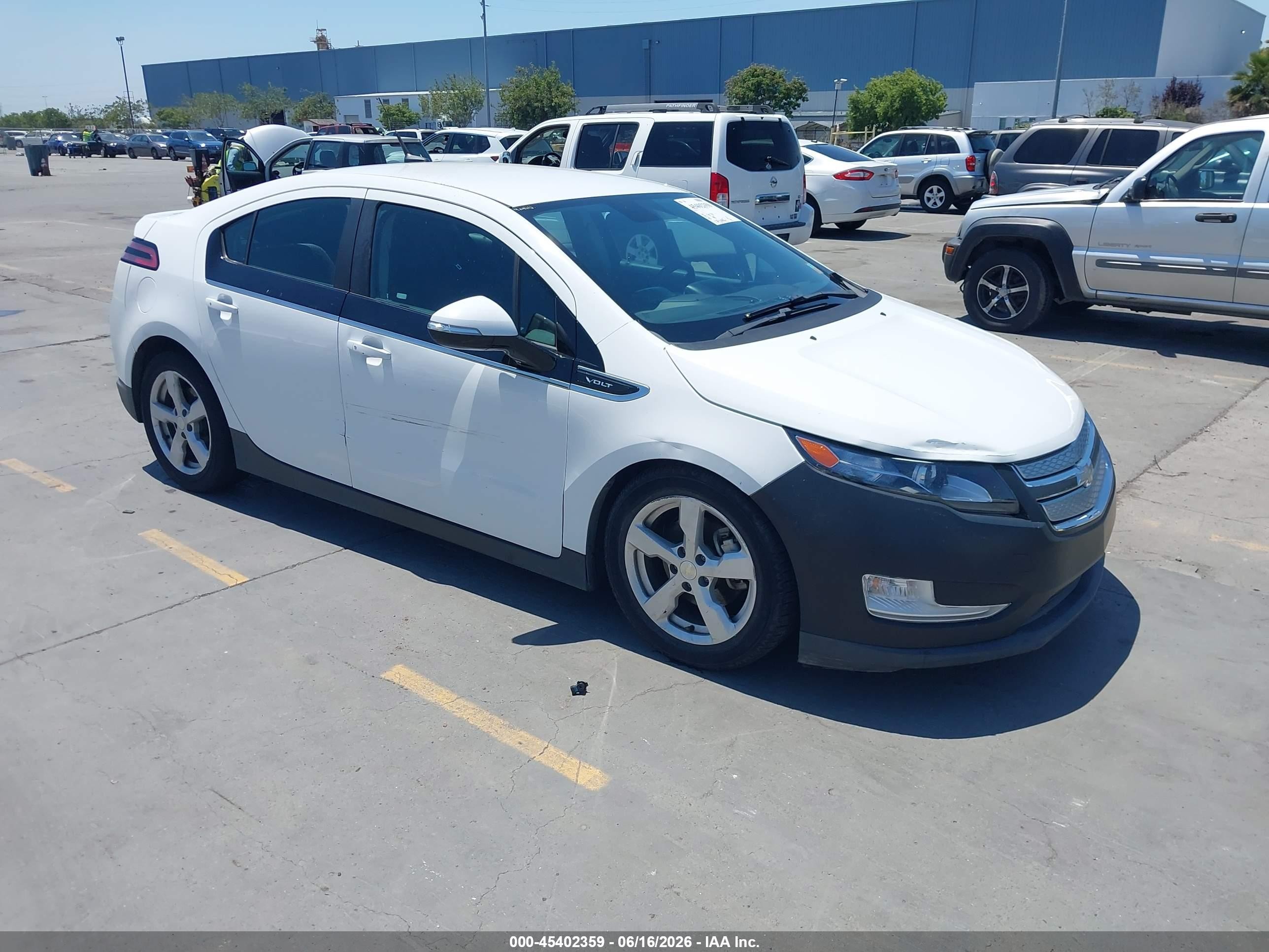 2014 Chevrolet Volt, VIN 1G1RE6E46EU165695 — Normal wear