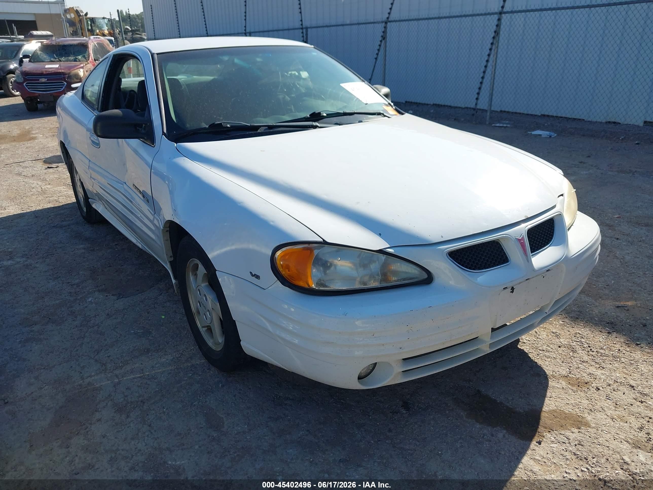2000 Pontiac Grand Am, VIN 1G2NF12E3YM812131 — Side
