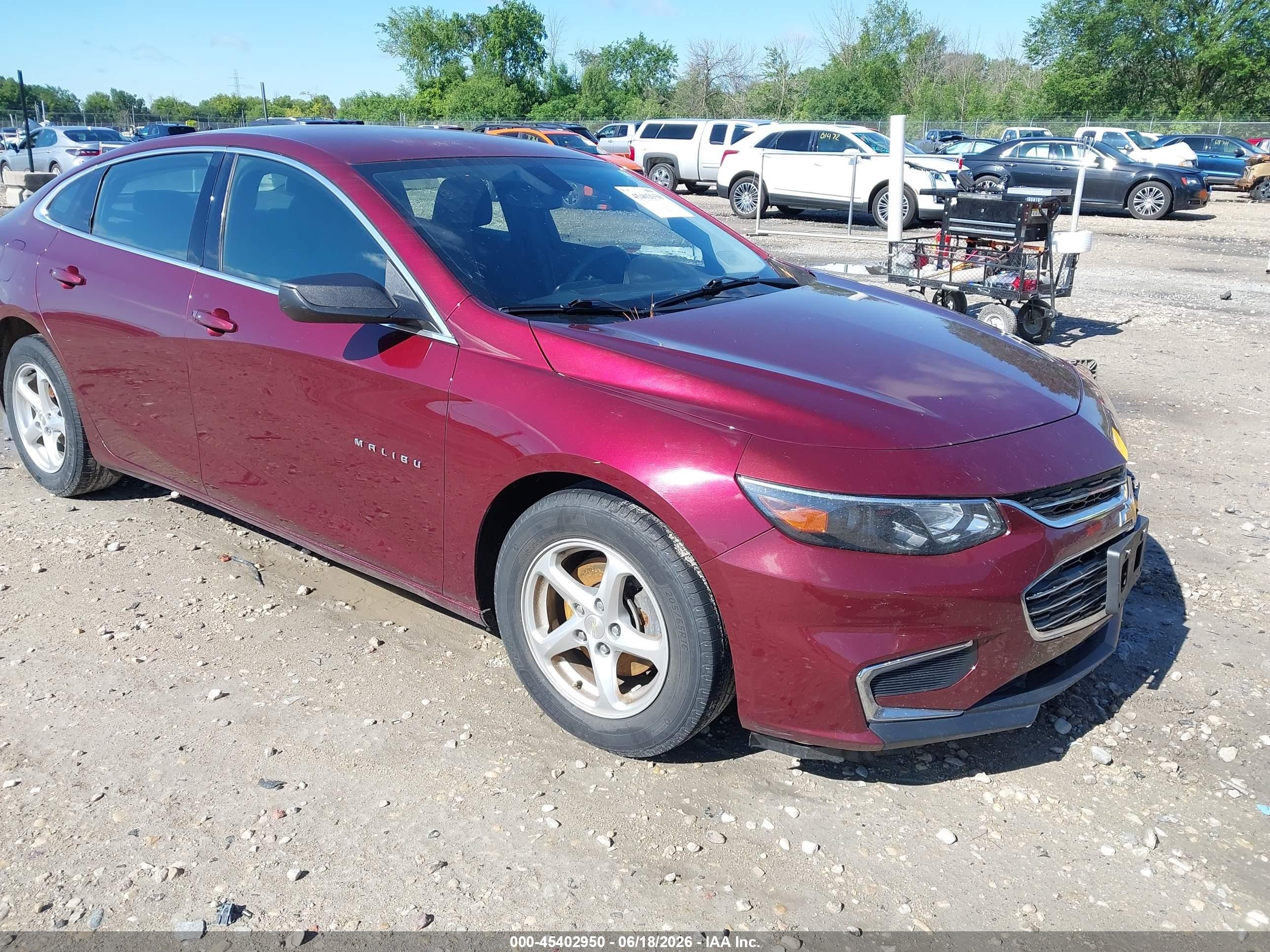 2016 Chevrolet Malibu LS, VIN 1G1ZB5ST7GF201772 — Front end