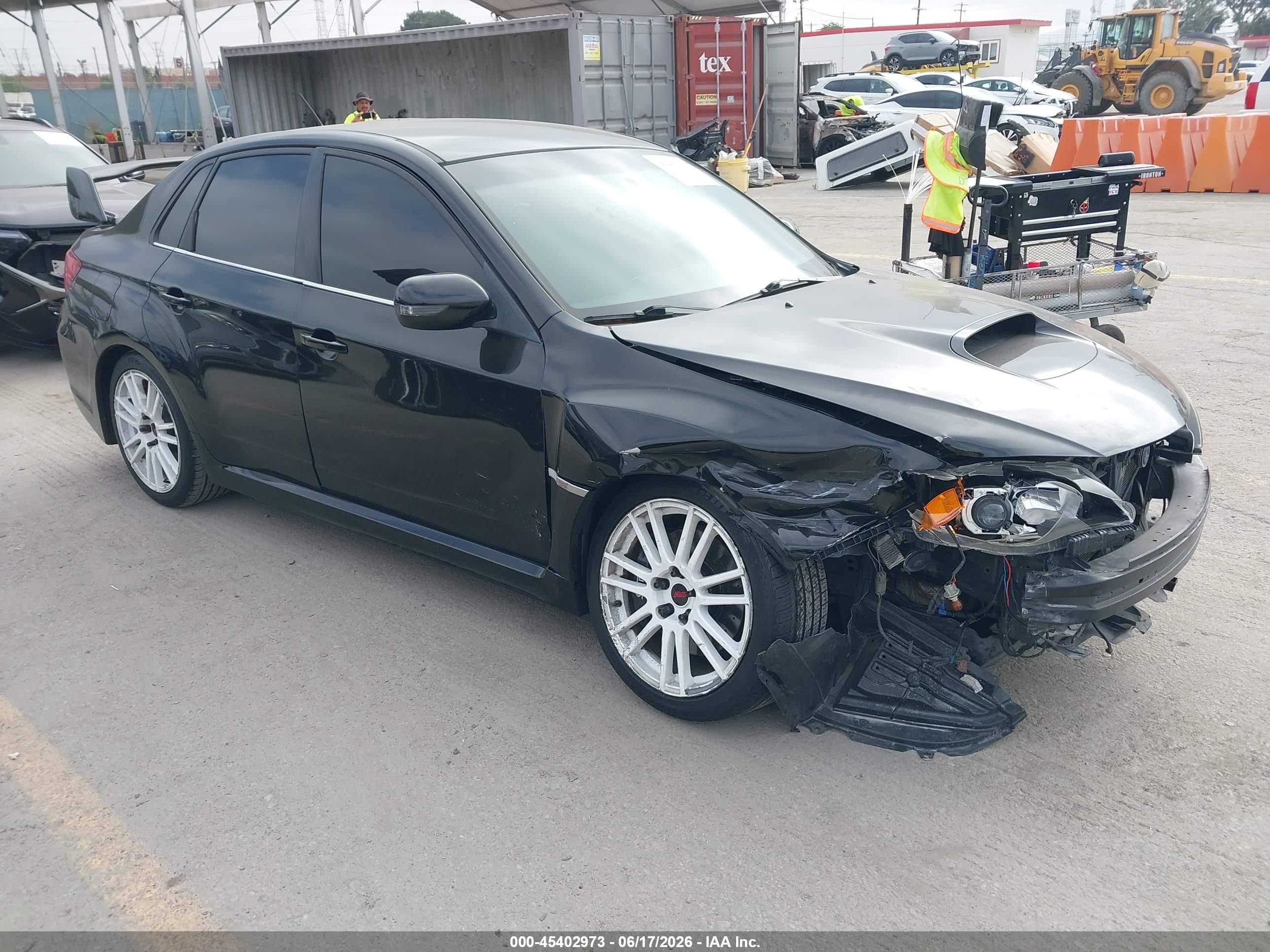 2011 Subaru WRX WRX STI Limited, VIN JF1GV8J67BL520978 — Перед