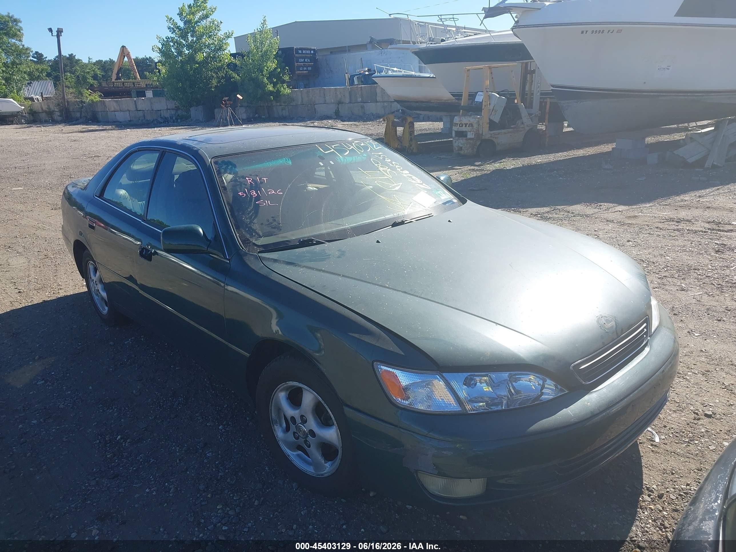 1999 Lexus ES 300, VIN JT8BF28G1X0230885 — По всему кузову