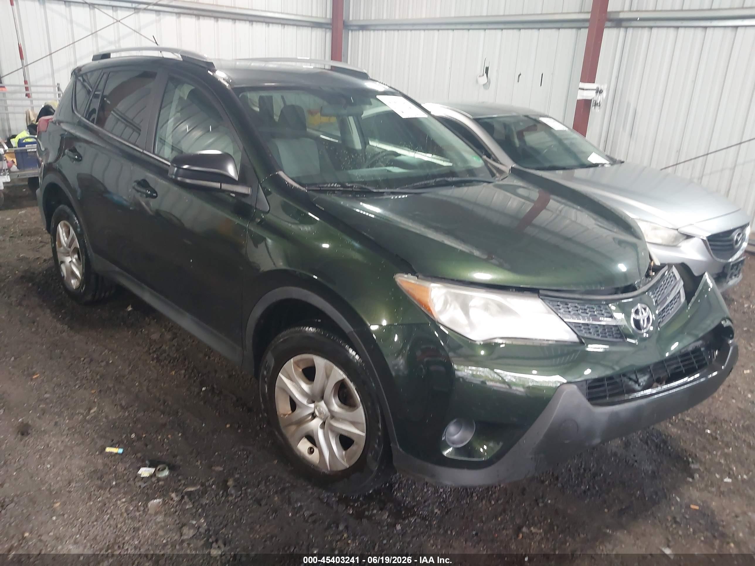 2013 Toyota RAV4 LE, VIN 2T3BFREV2DW016802 — Front end