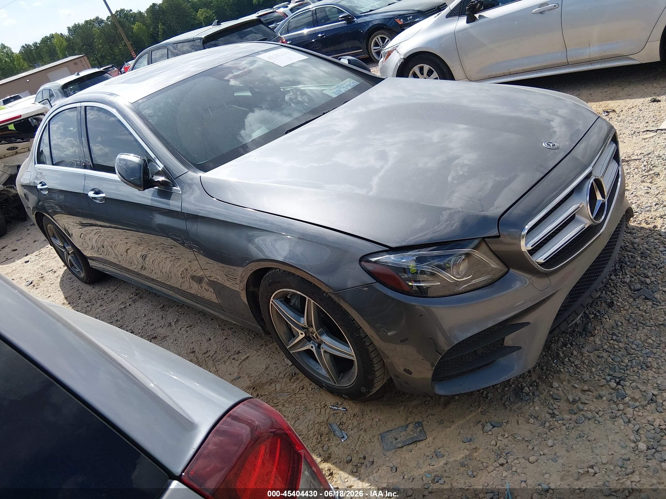 2019 Mercedes-Benz E 300, VIN WDDZF4JB1KA515959 — Electrical
