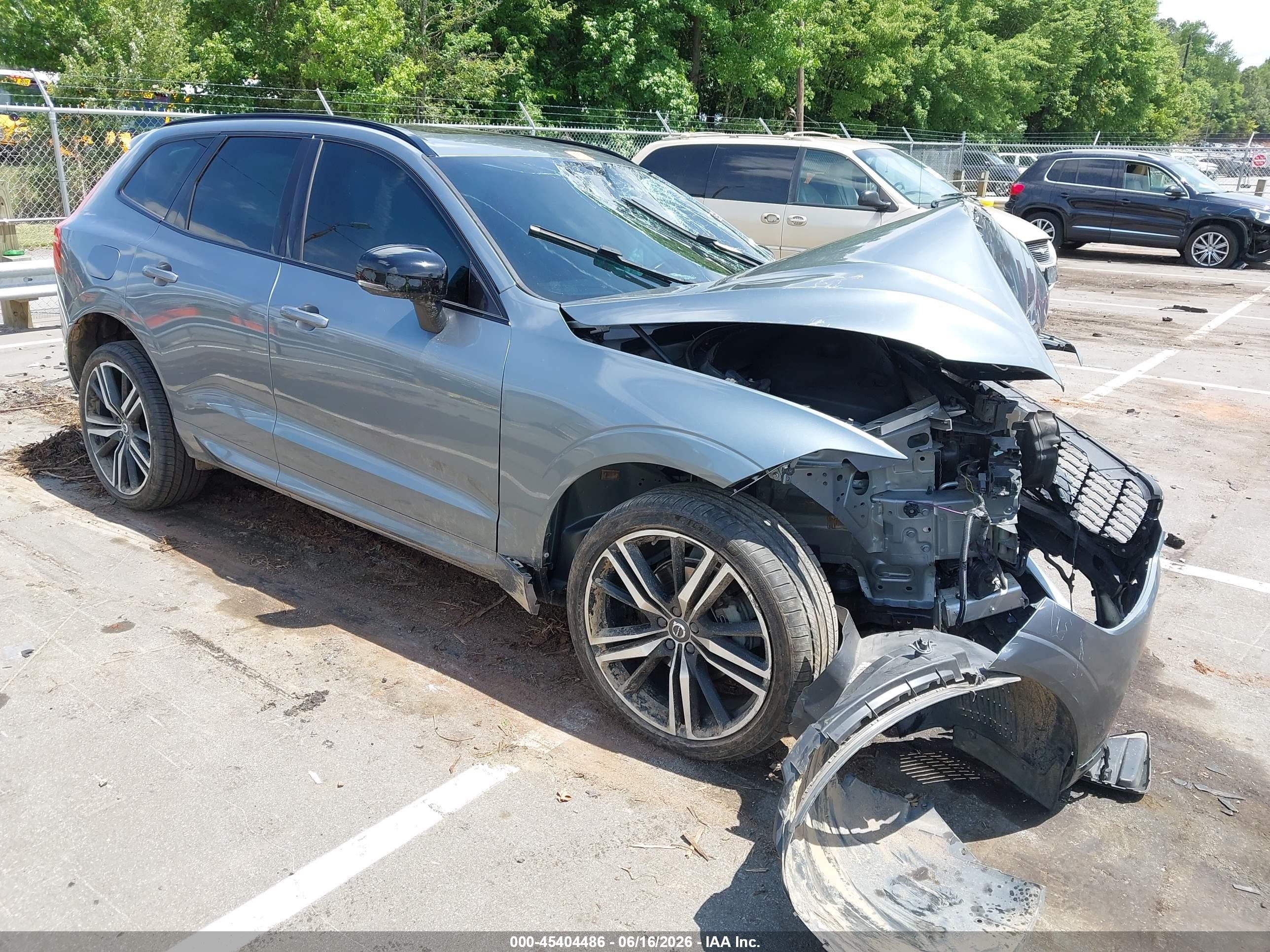 2020 Volvo XC60 R-Design, VIN YV4102DM1L1500452 — Biohazard / chemical
