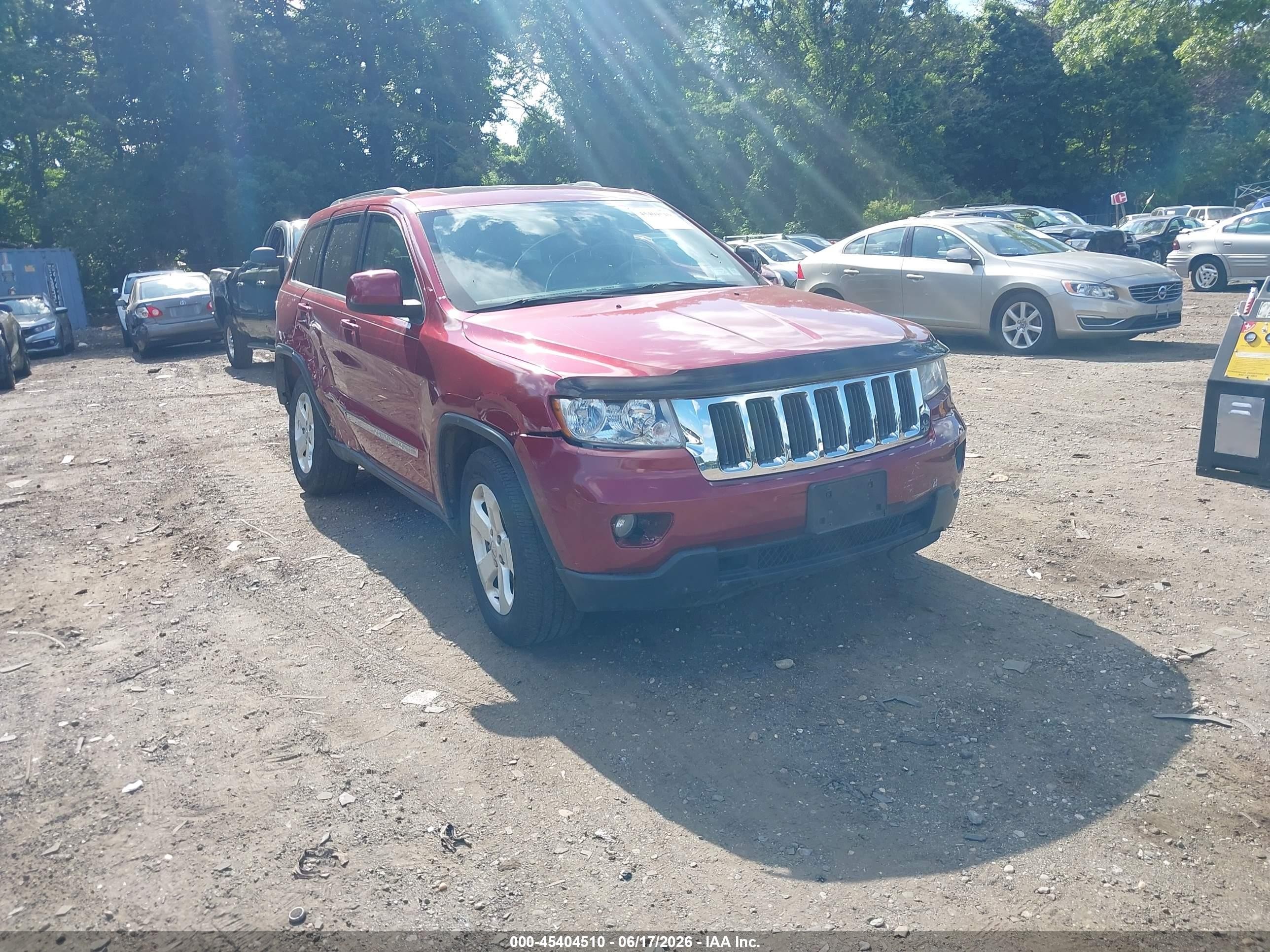 2013 Jeep Grand Cherokee Laredo, VIN 1C4RJFAG1DC507271 — Not stated