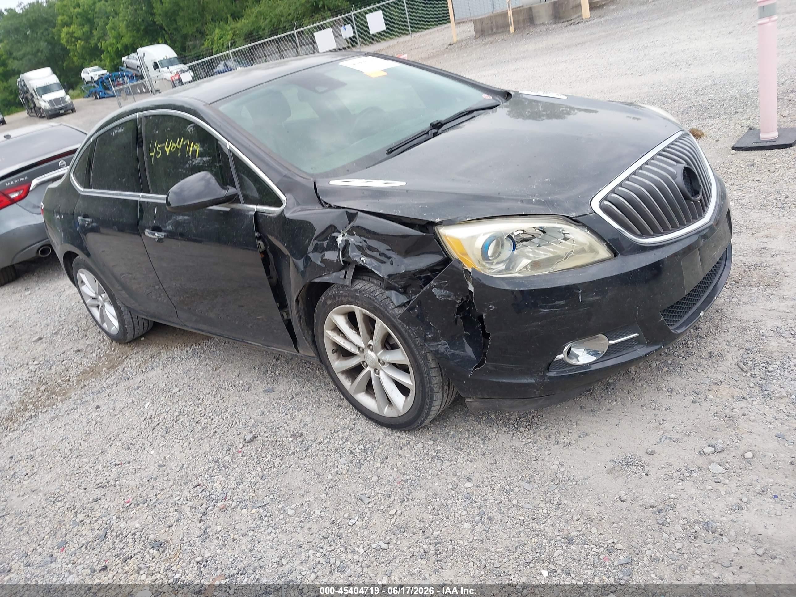 2014 Buick Verano Convenience Group, VIN 1G4PR5SK2E4216105 — Перед