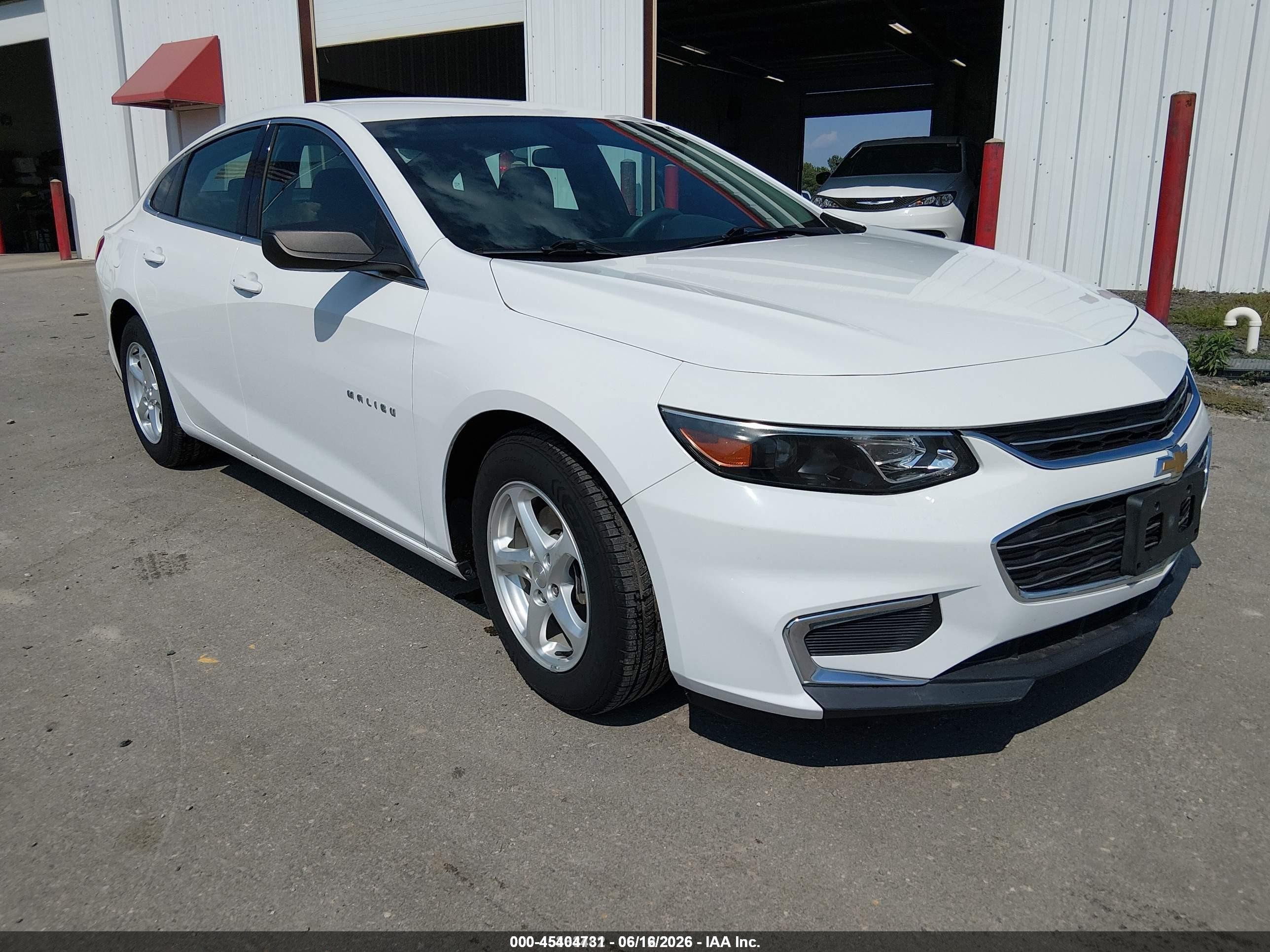 2017 Chevrolet Malibu LS, VIN 1G1ZC5ST0HF260578 — Обычный износ