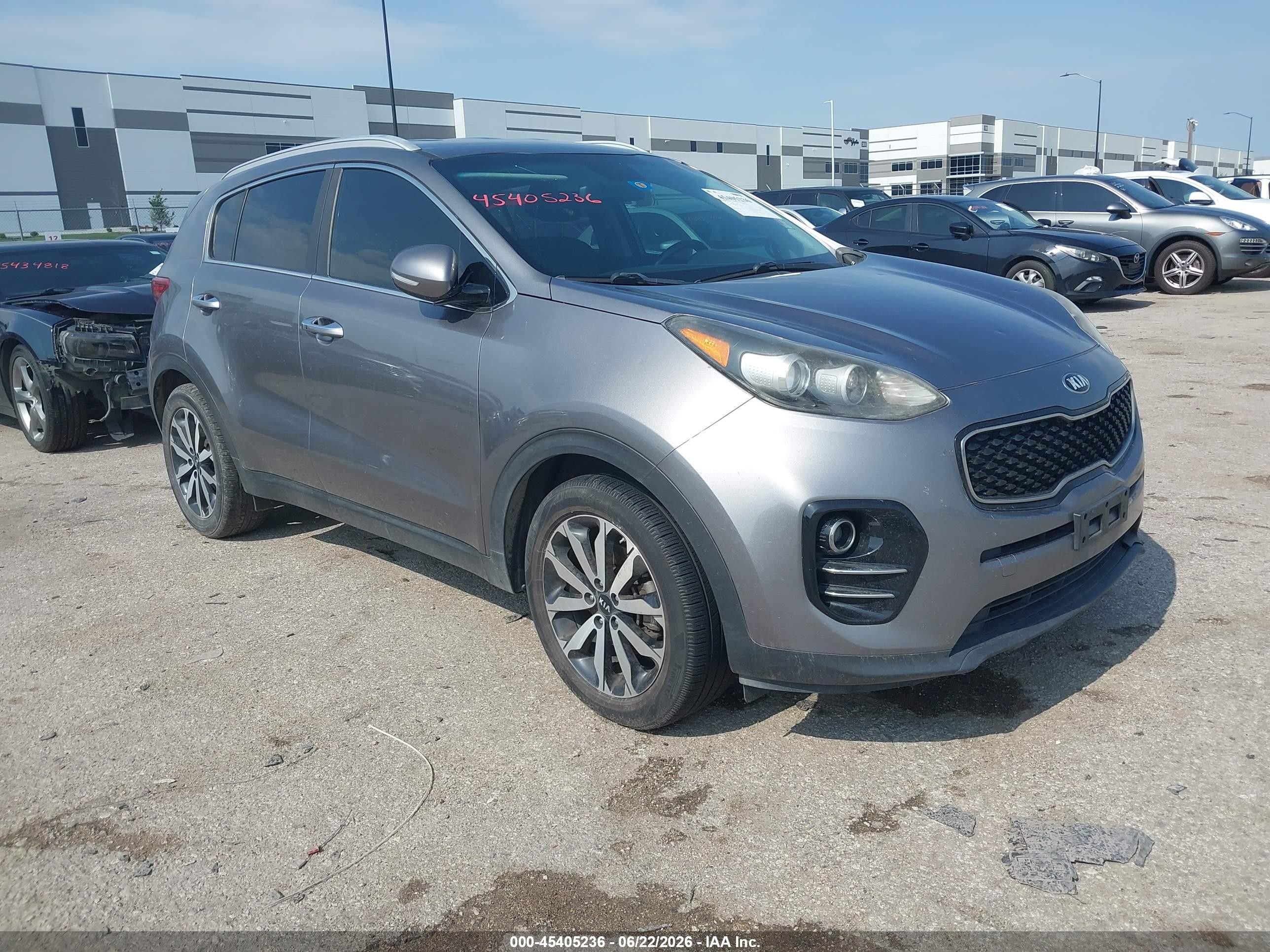 2018 Kia Sportage EX, VIN KNDPN3ACXJ7396800 — Град