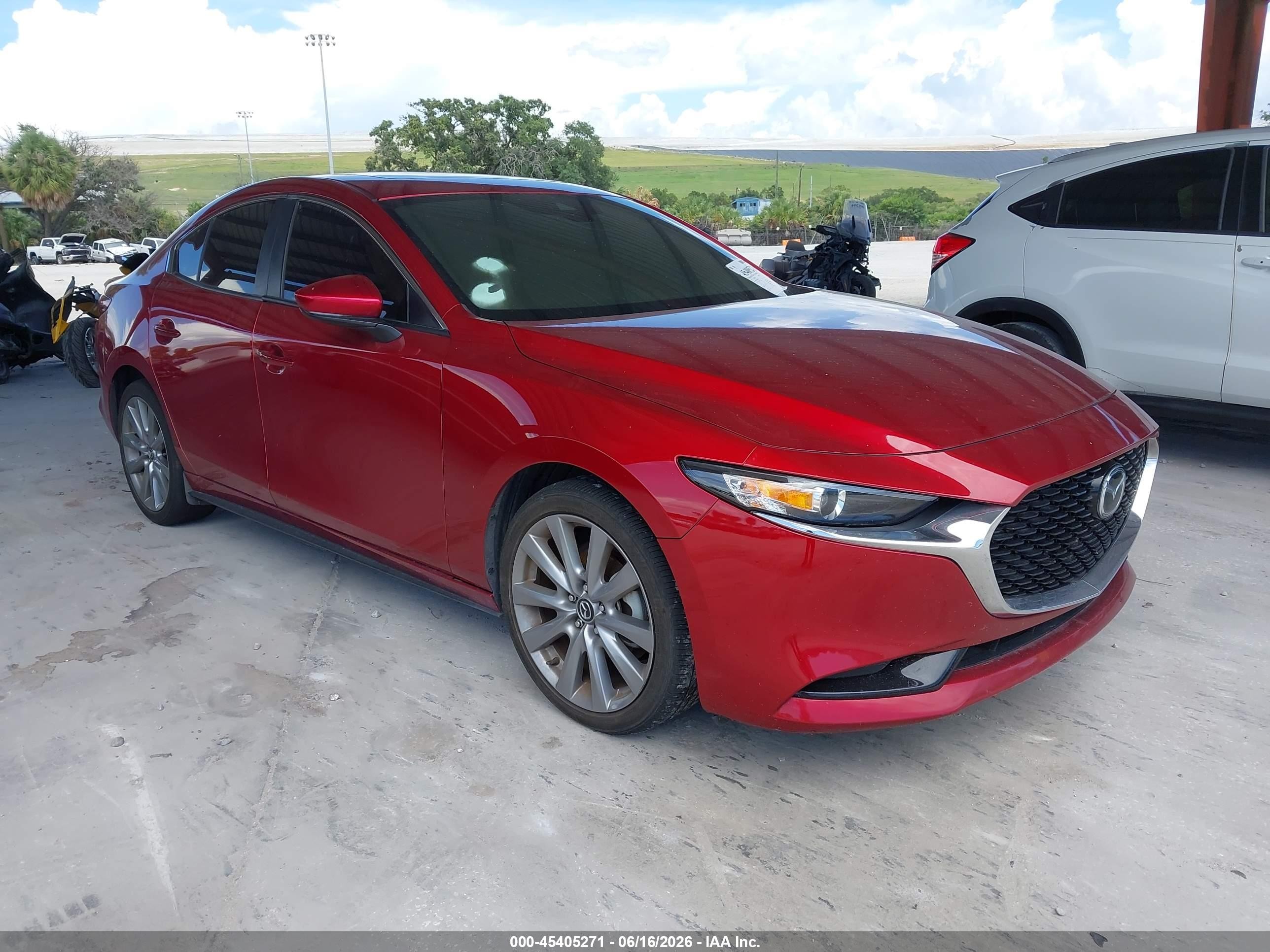 2022 Mazda 3 Preferred, VIN 3MZBPACL7NM318019 — Interior fire