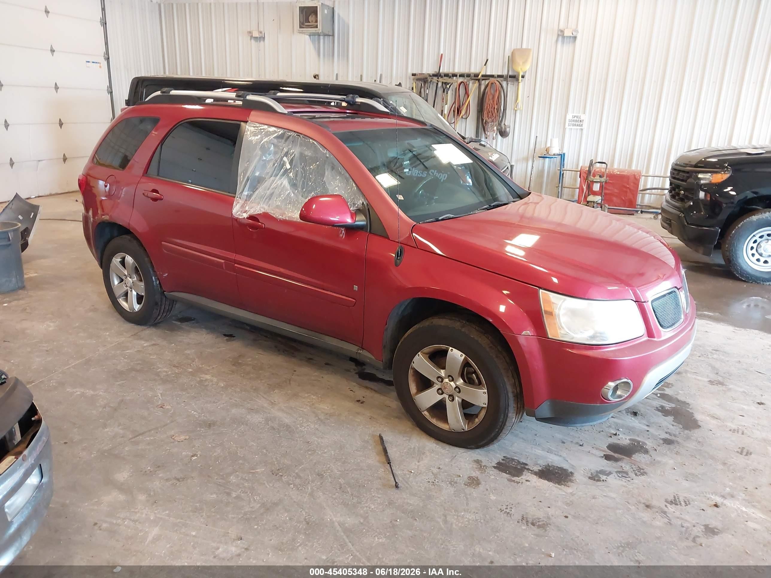 2006 Pontiac Torrent, VIN 2CKDL63F566042846 — Engine fire