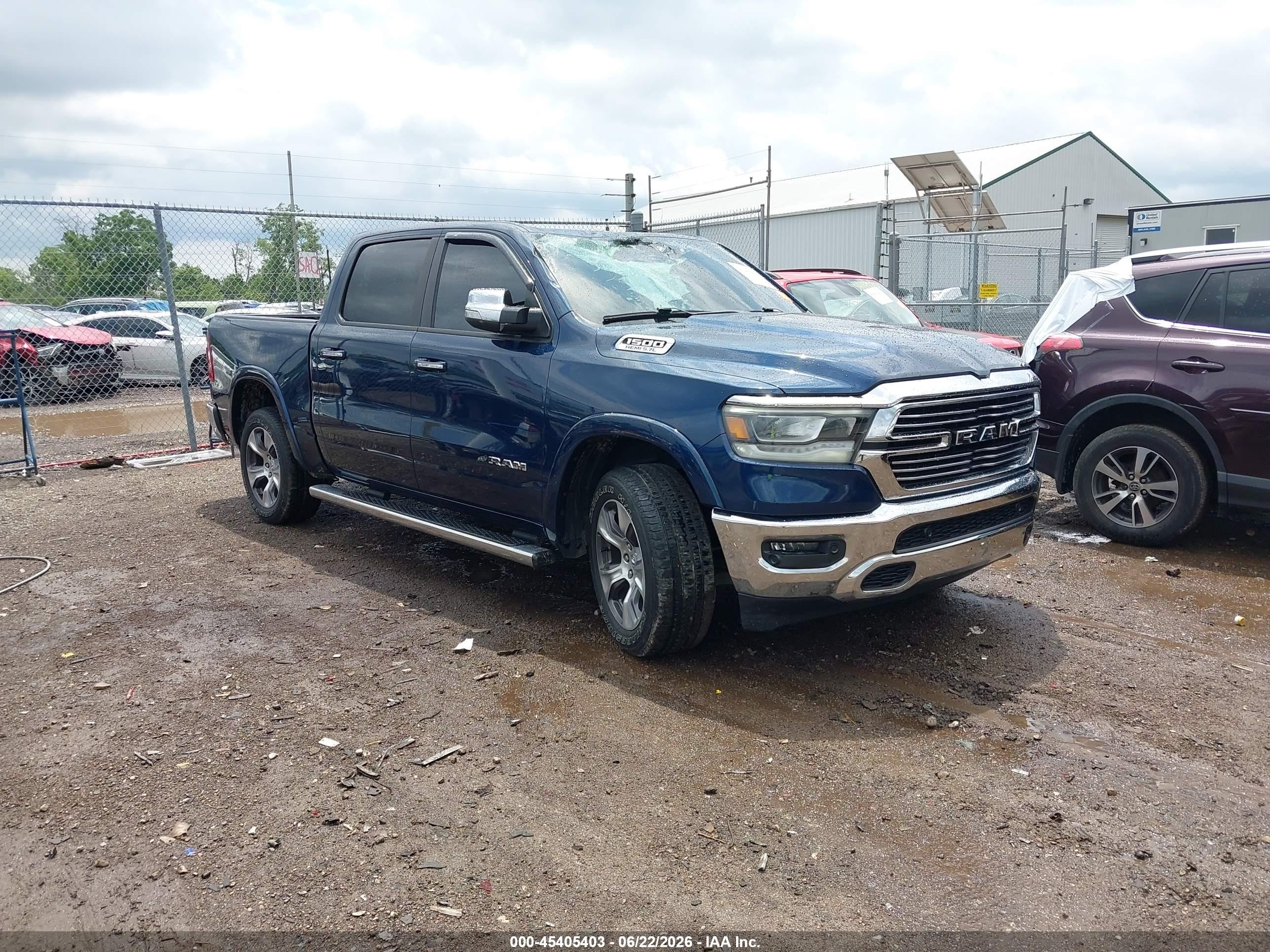 2019 Ram 1500 Laramie, VIN 1C6SRFJT7KN918058 — Roof