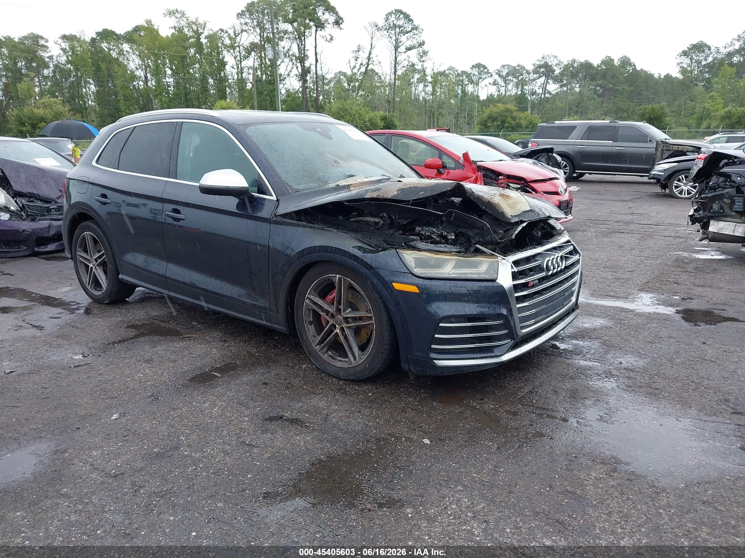 2019 Audi SQ5 Premium Plus, VIN WA1B4BFY0K2079984 — Engine fire