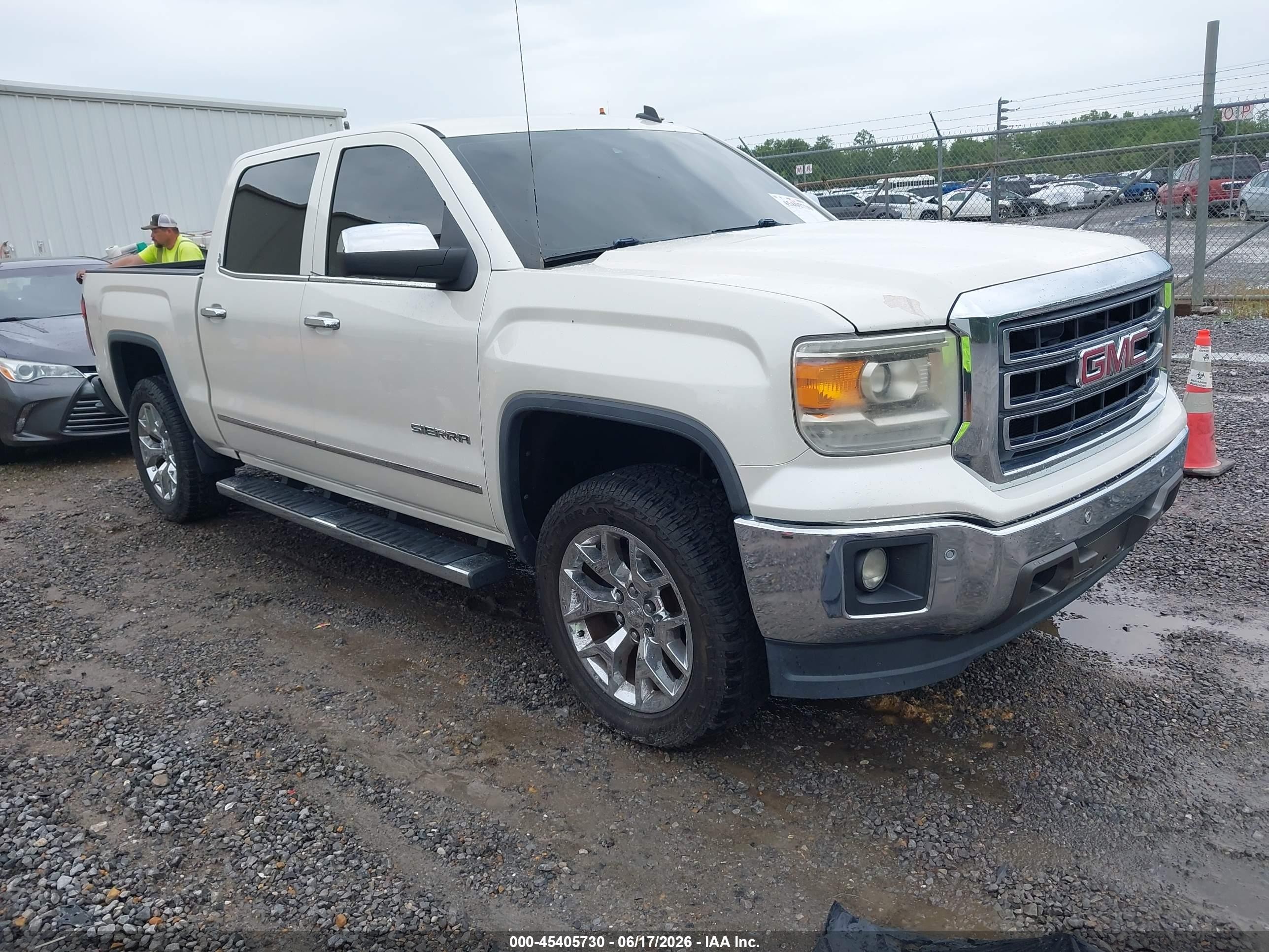 2014 GMC Sierra 1500 SLT, VIN 3GTP1VEC5EG367703 — Water / flood