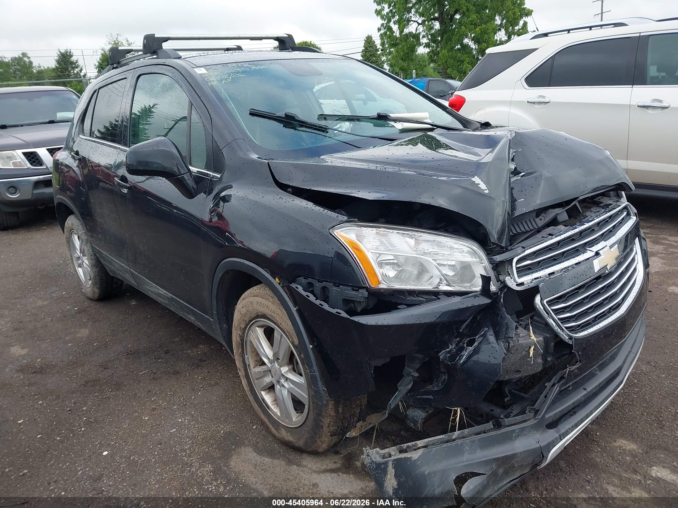 2016 Chevrolet Trax LT, VIN KL7CJLSB3GB735481 — Front end