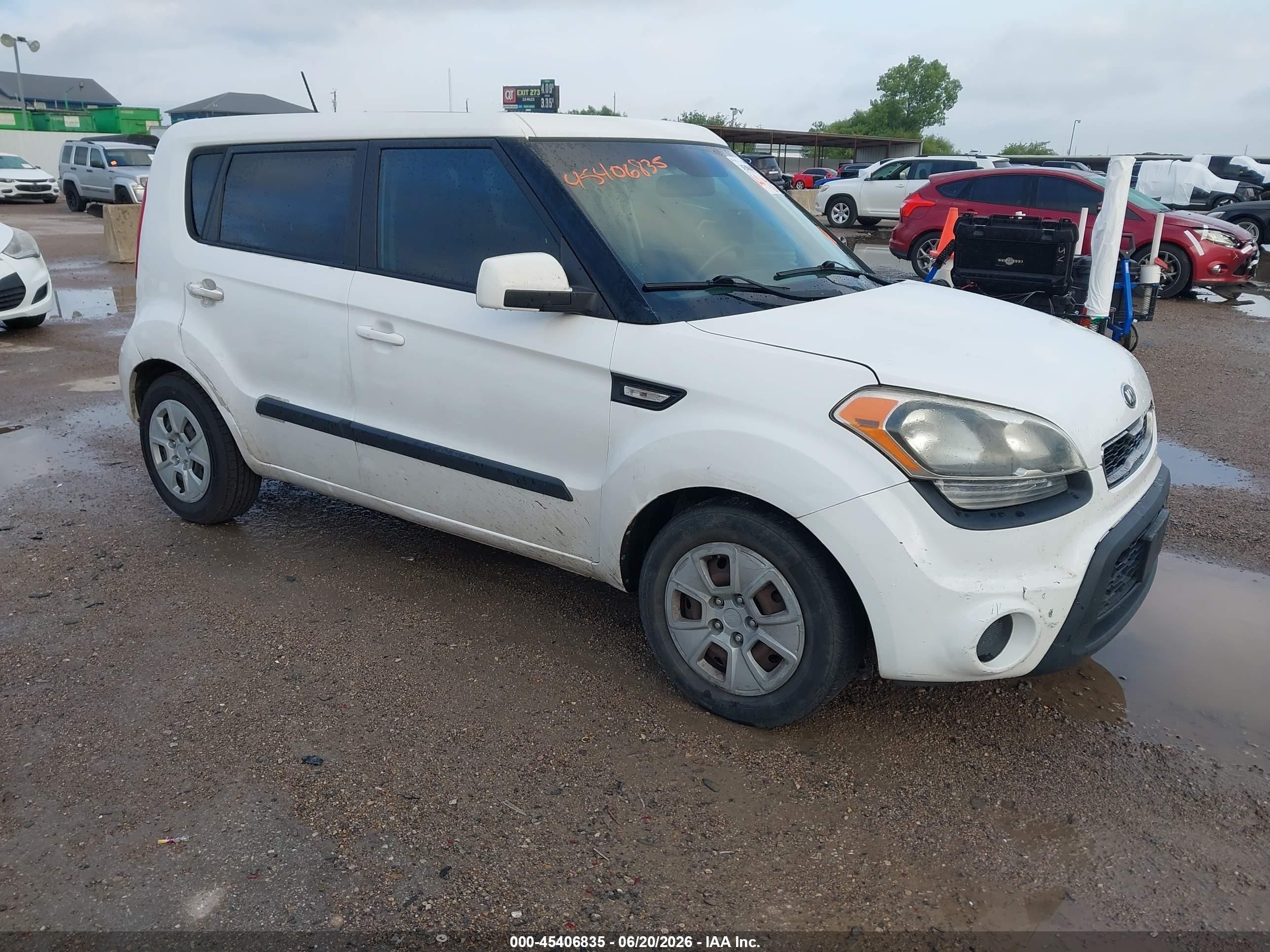2013 Kia Soul, VIN KNDJT2A5XD7484290 — Fresh water flood