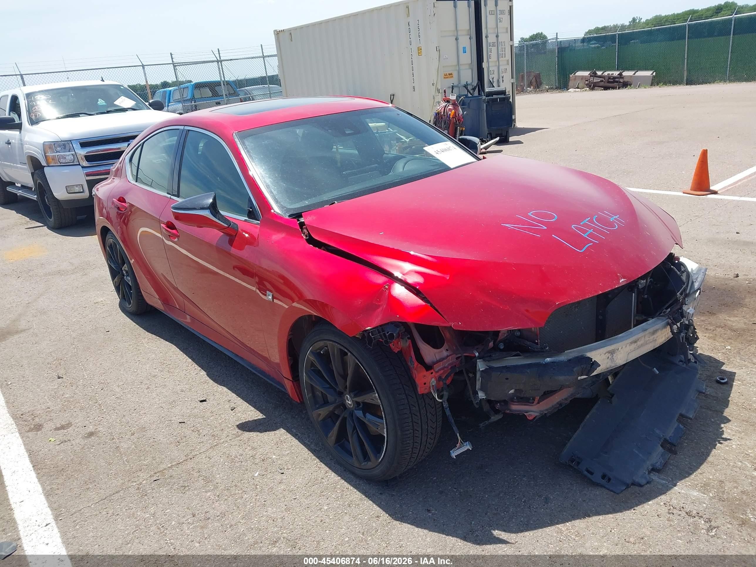 2022 Lexus IS 350 F Sport, VIN JTHGZ1E2XN5024917 — Перед