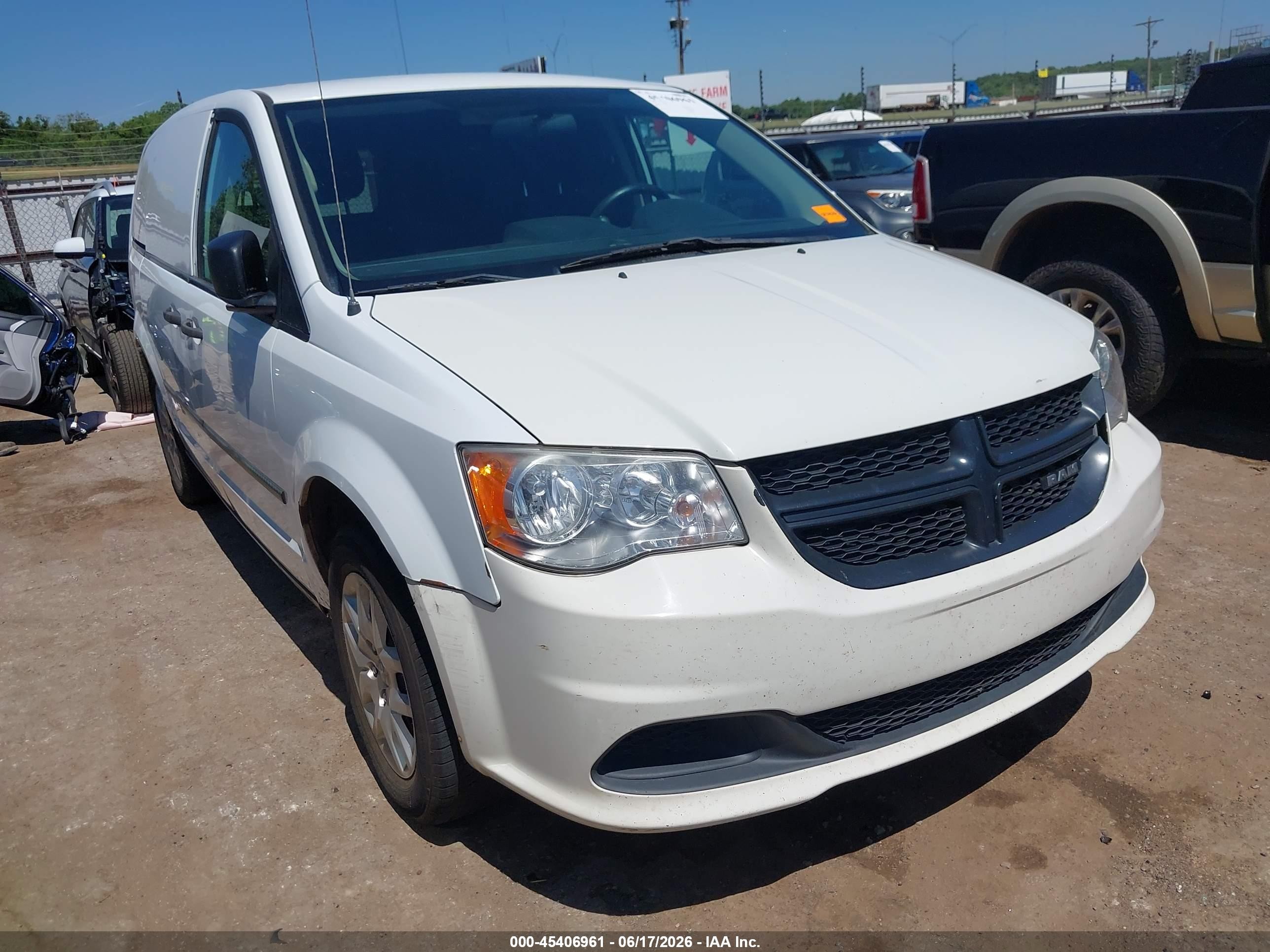 2014 Ram Cargo Van Tradesman, VIN 2C4JRGAG7ER384161 — Rear end