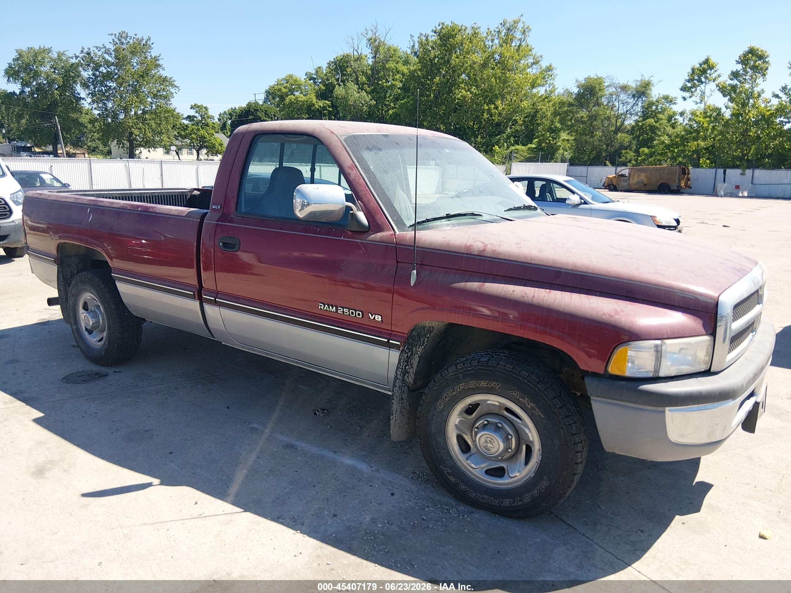 1994 Dodge 2500, VIN 1B7KC26Z1RS606183 — Normal wear