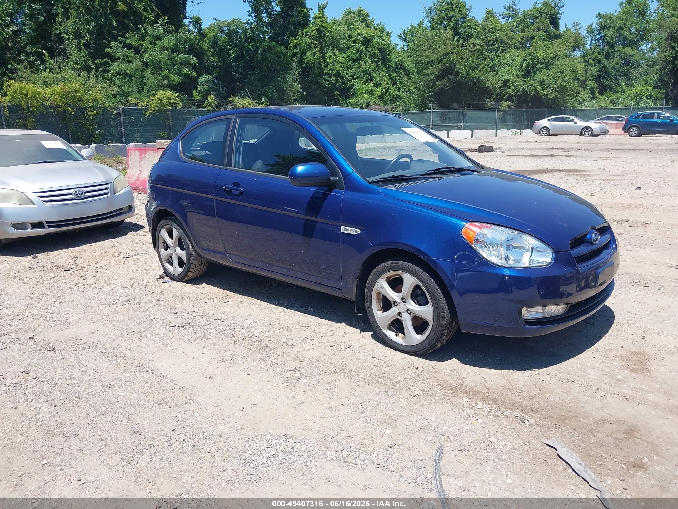 2011 Hyundai Accent SE, VIN KMHCN3AC2BU200314 — Normal wear