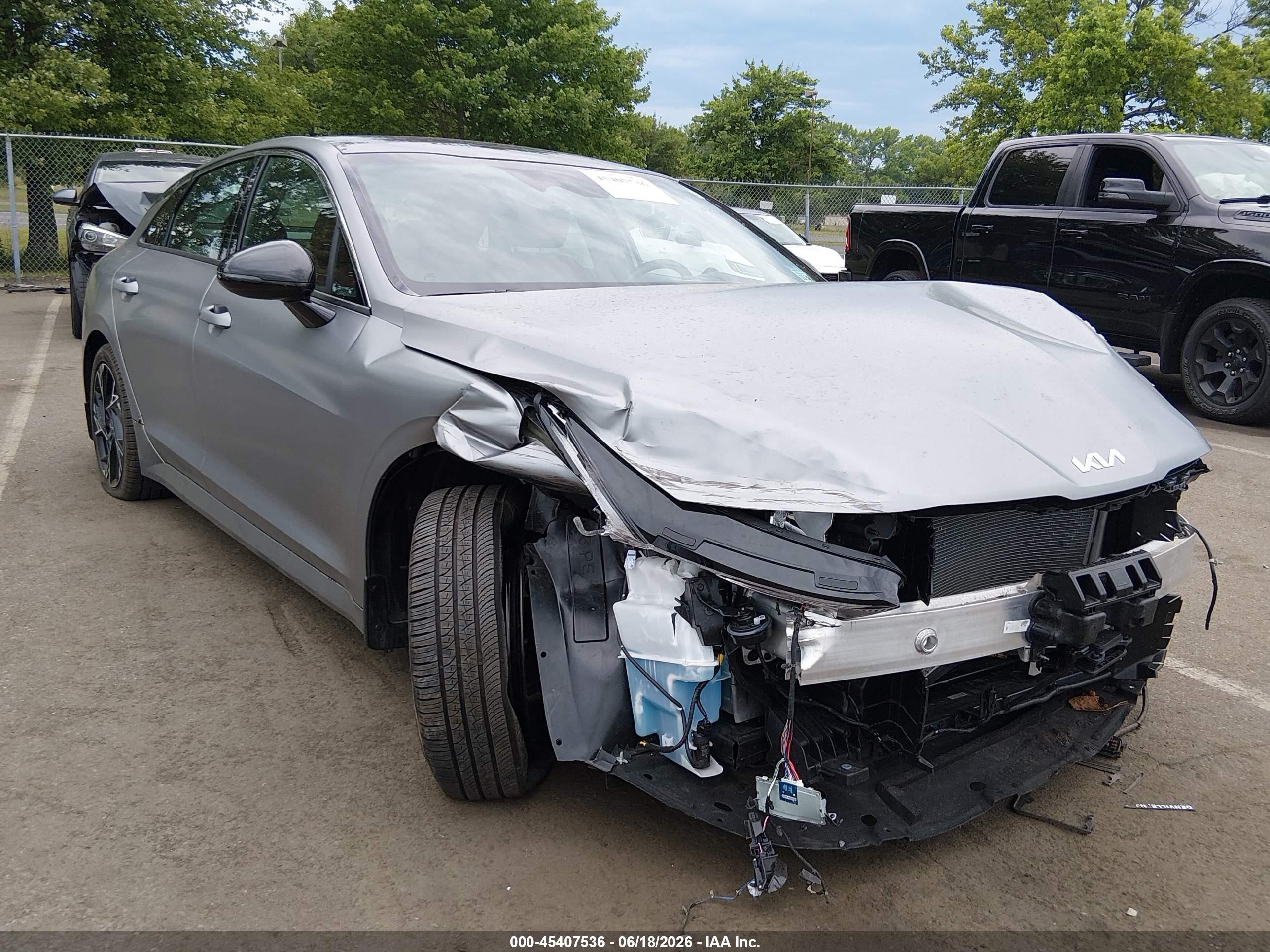 2025 Kia K5 GT-Line, VIN KNAG64J79S5358135 — Front end