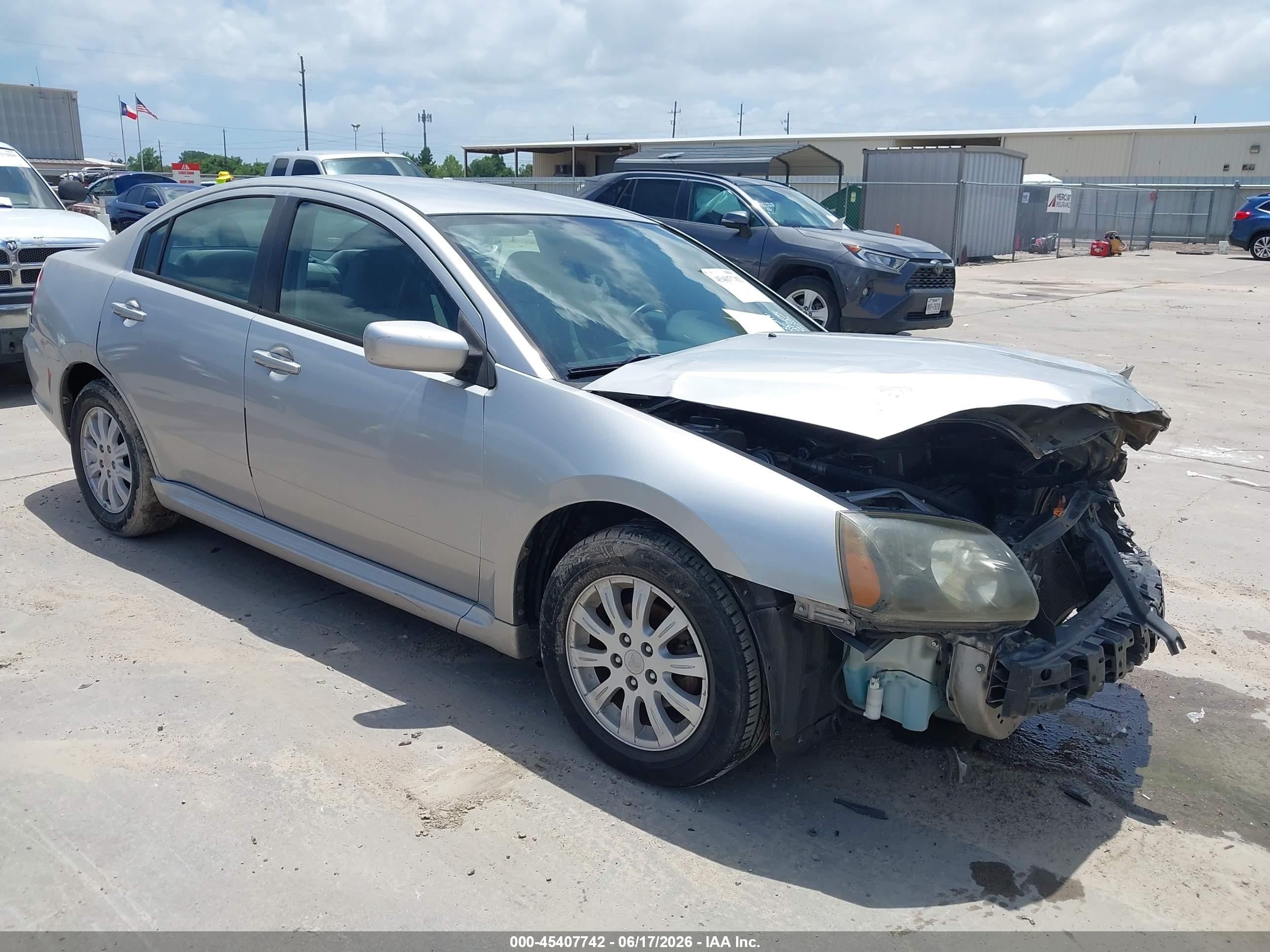 2010 Mitsubishi Galant FE, VIN 4A32B2FF8AE002042 — Front end