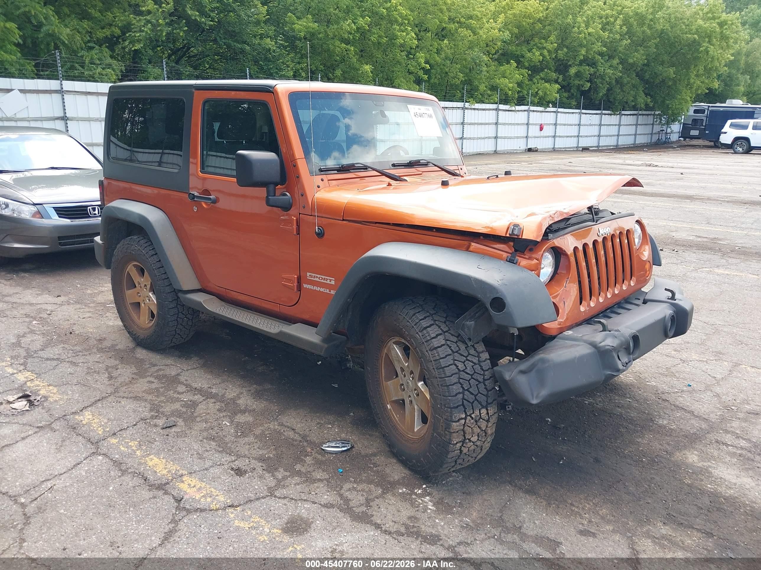 2011 Jeep Wrangler Sport, VIN 1J4AA2D11BL513978 — Front end