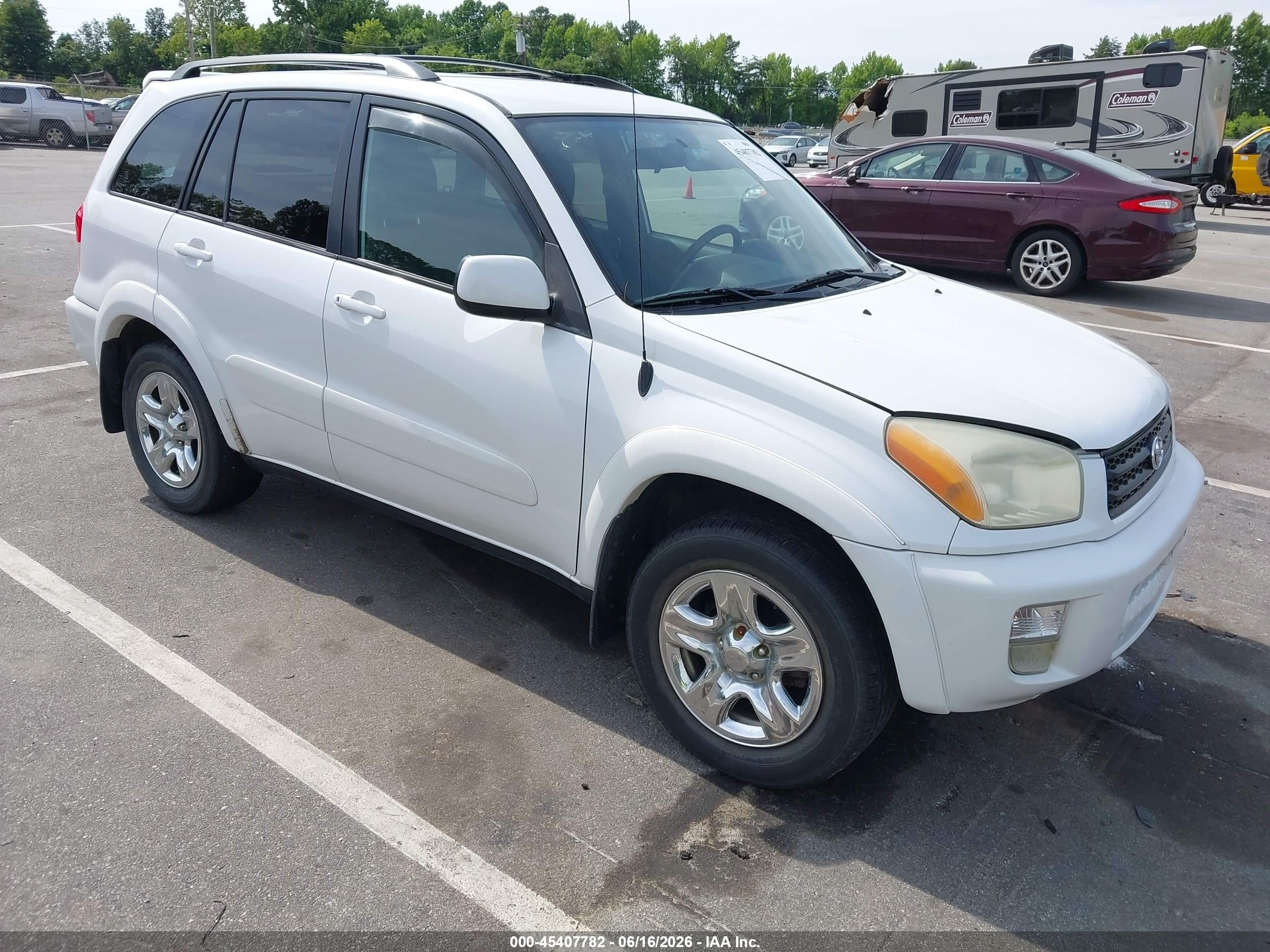 2002 Toyota RAV4, VIN JTEHH20V020152149 — Normal wear