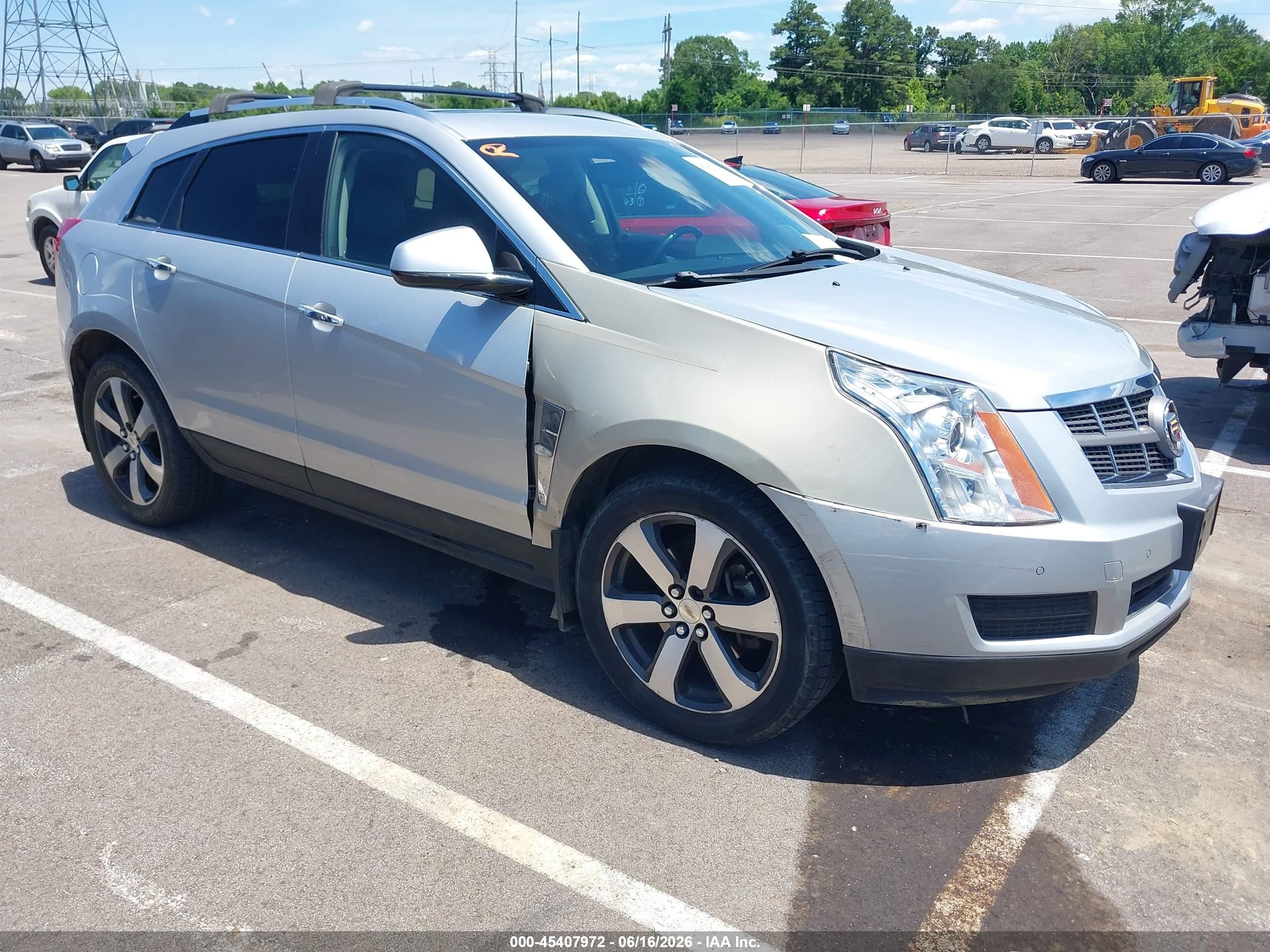 2012 Cadillac SRX Luxury Collection, VIN 3GYFNDE39CS647137 — Normal wear