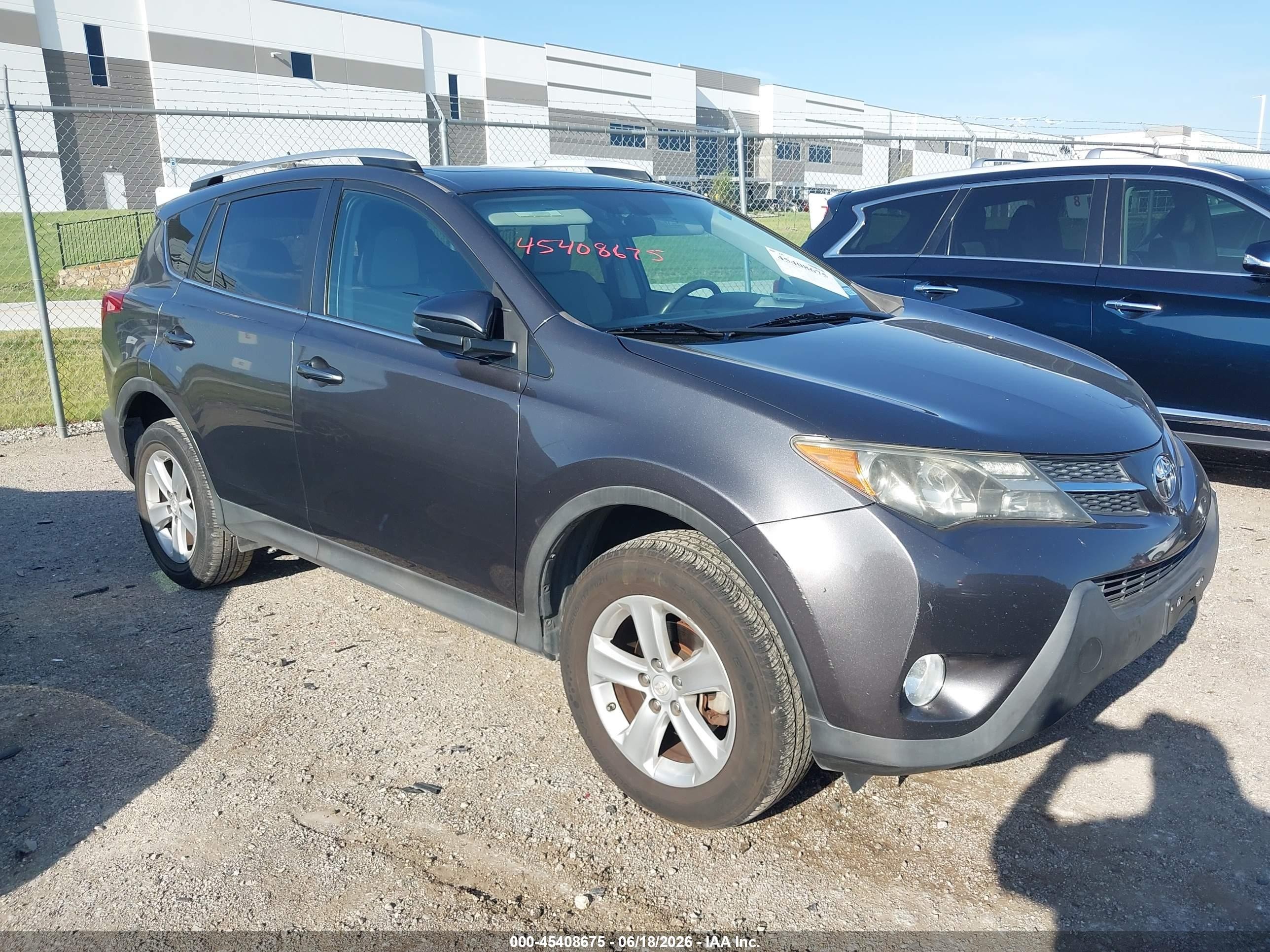 2013 Toyota RAV4 XLE, VIN 2T3WFREV7DW064040 — Hail