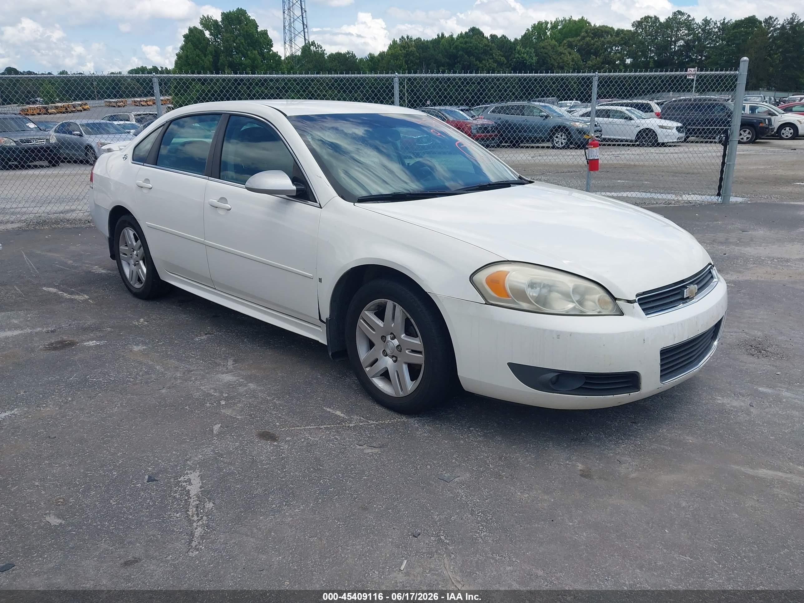 2009 Chevrolet Impala LT, VIN 2G1WC57M591114478 — Normal wear