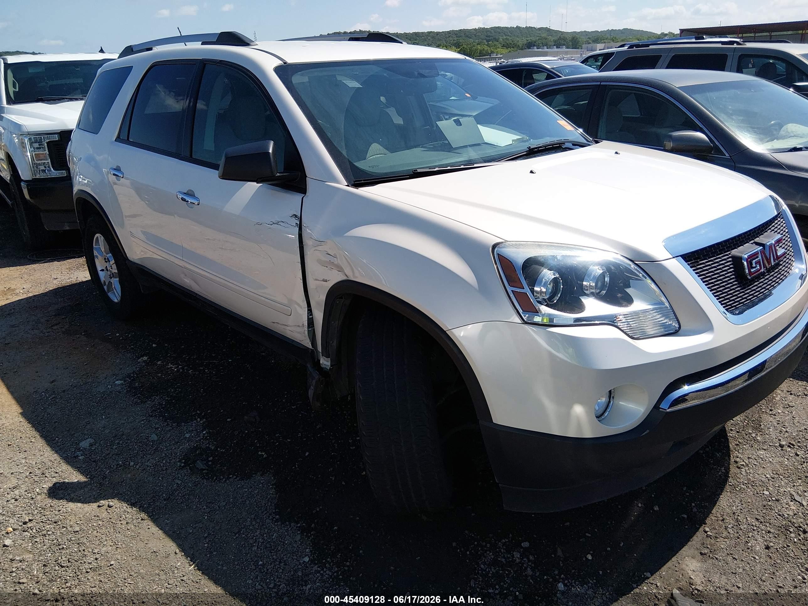 2012 GMC Acadia SLE, VIN 1GKKRPED3CJ363432 — Side