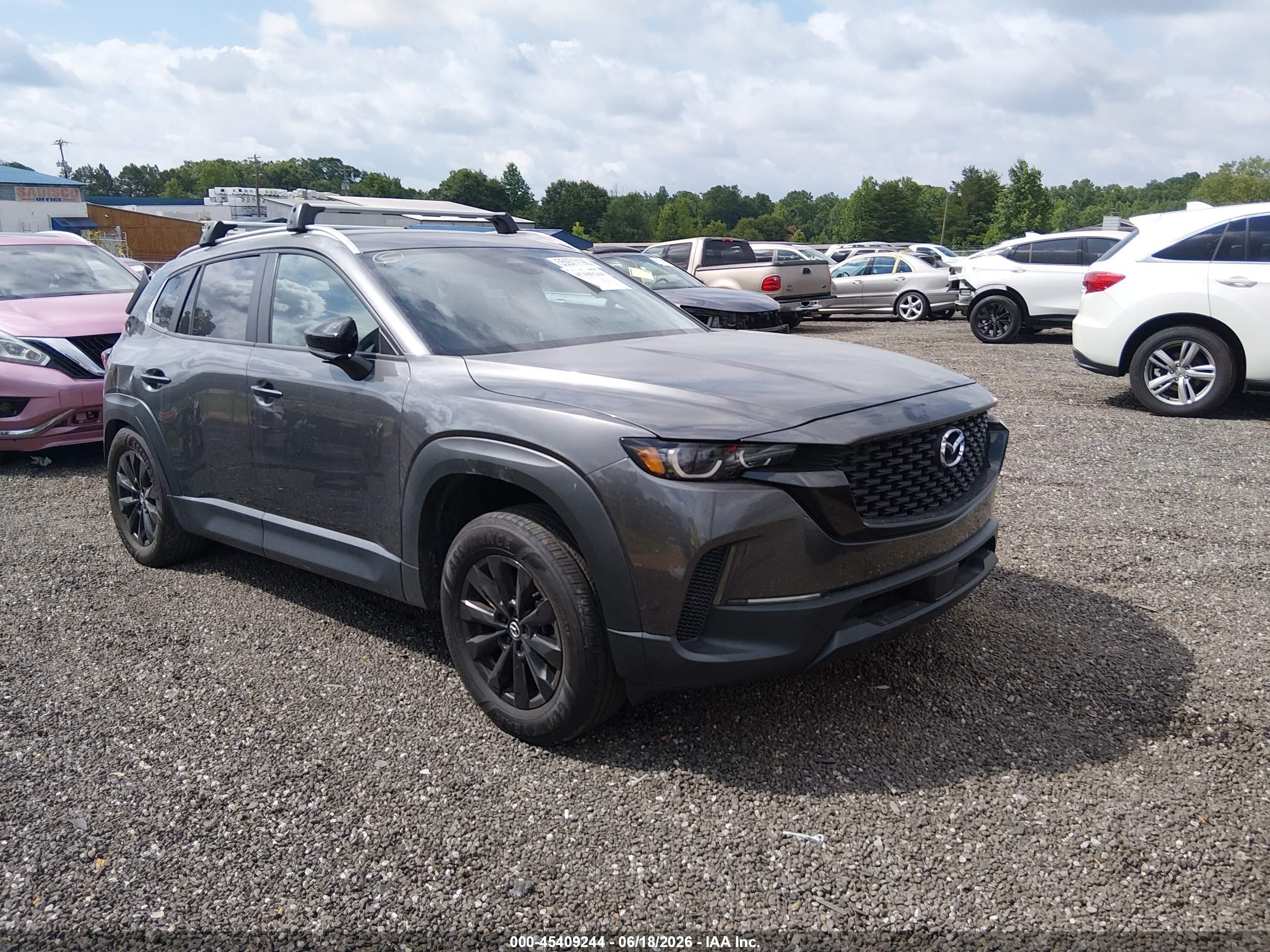 2025 Mazda CX-50 S Preferred, VIN 7MMVABBM1SN311621 — Зад