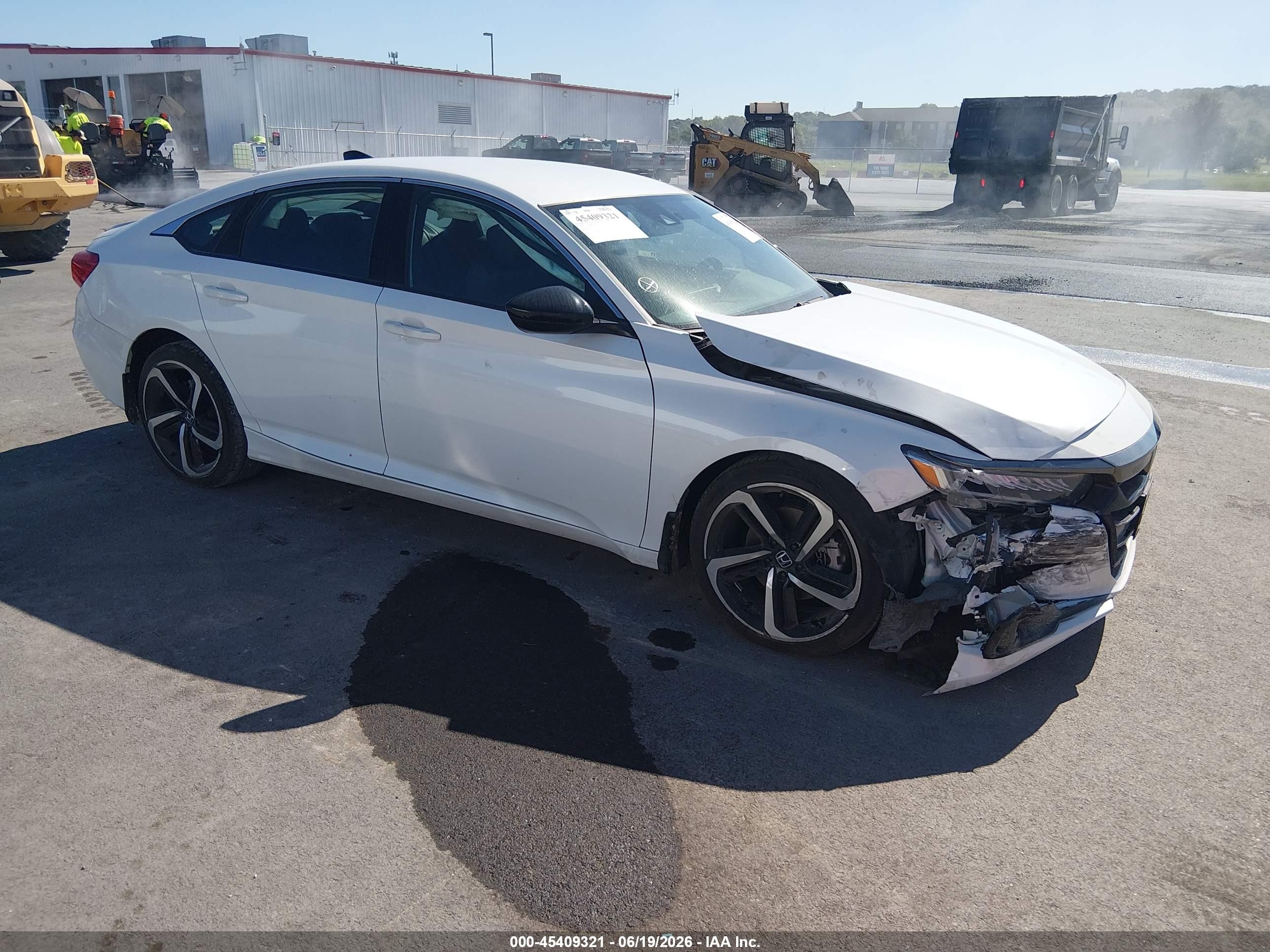 2022 Honda Accord Sport, VIN 1HGCV1F37NA018214 — Front end