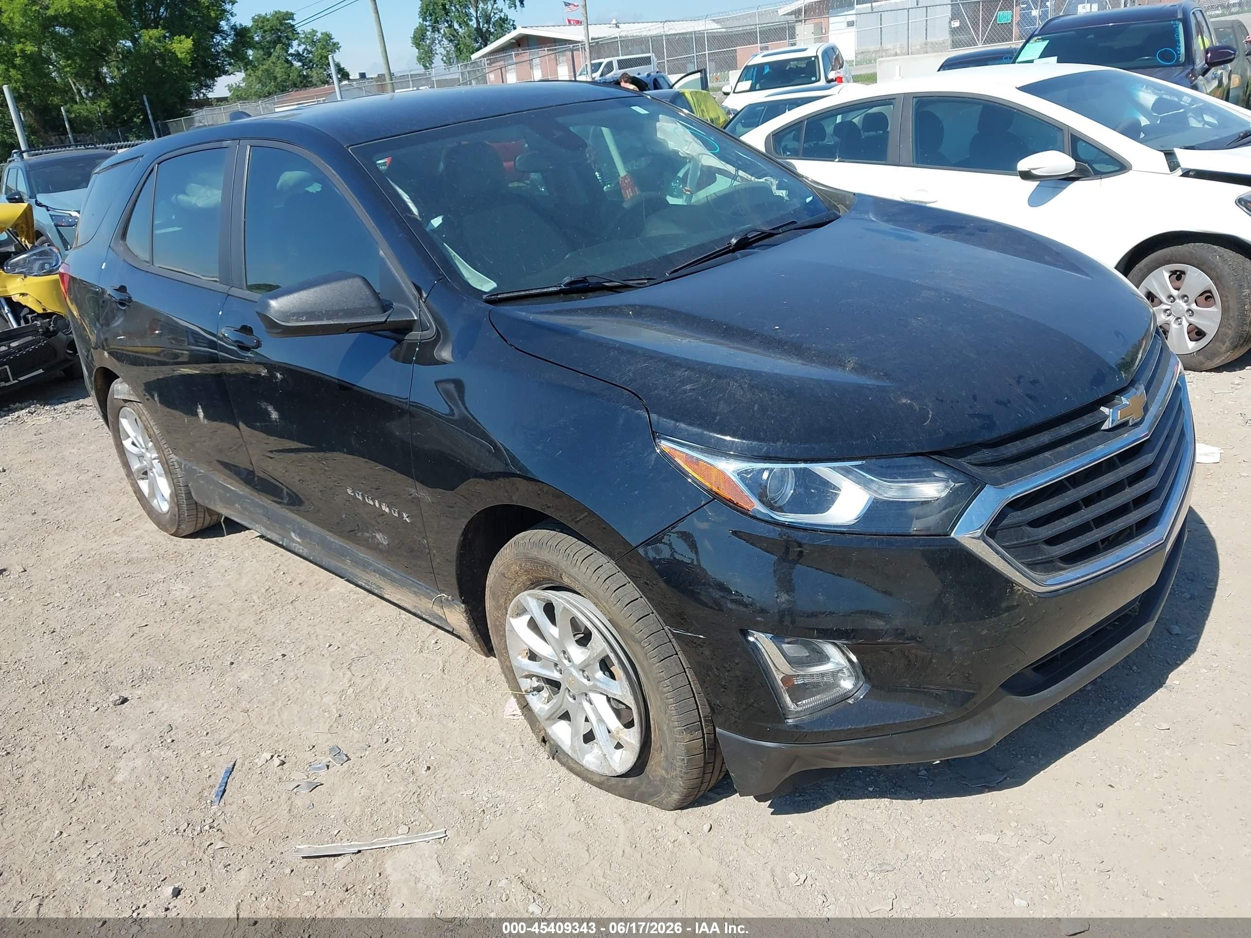 2020 Chevrolet Equinox LS, VIN 2GNAX5EVXL6203451 — Undercarriage