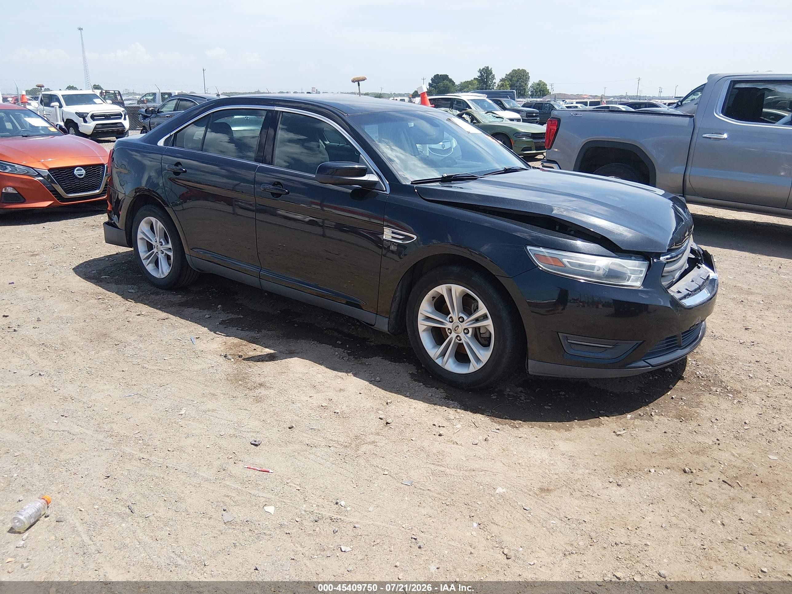 2014 Ford Taurus SEL, VIN 1FAHP2E80EG124556 — All over