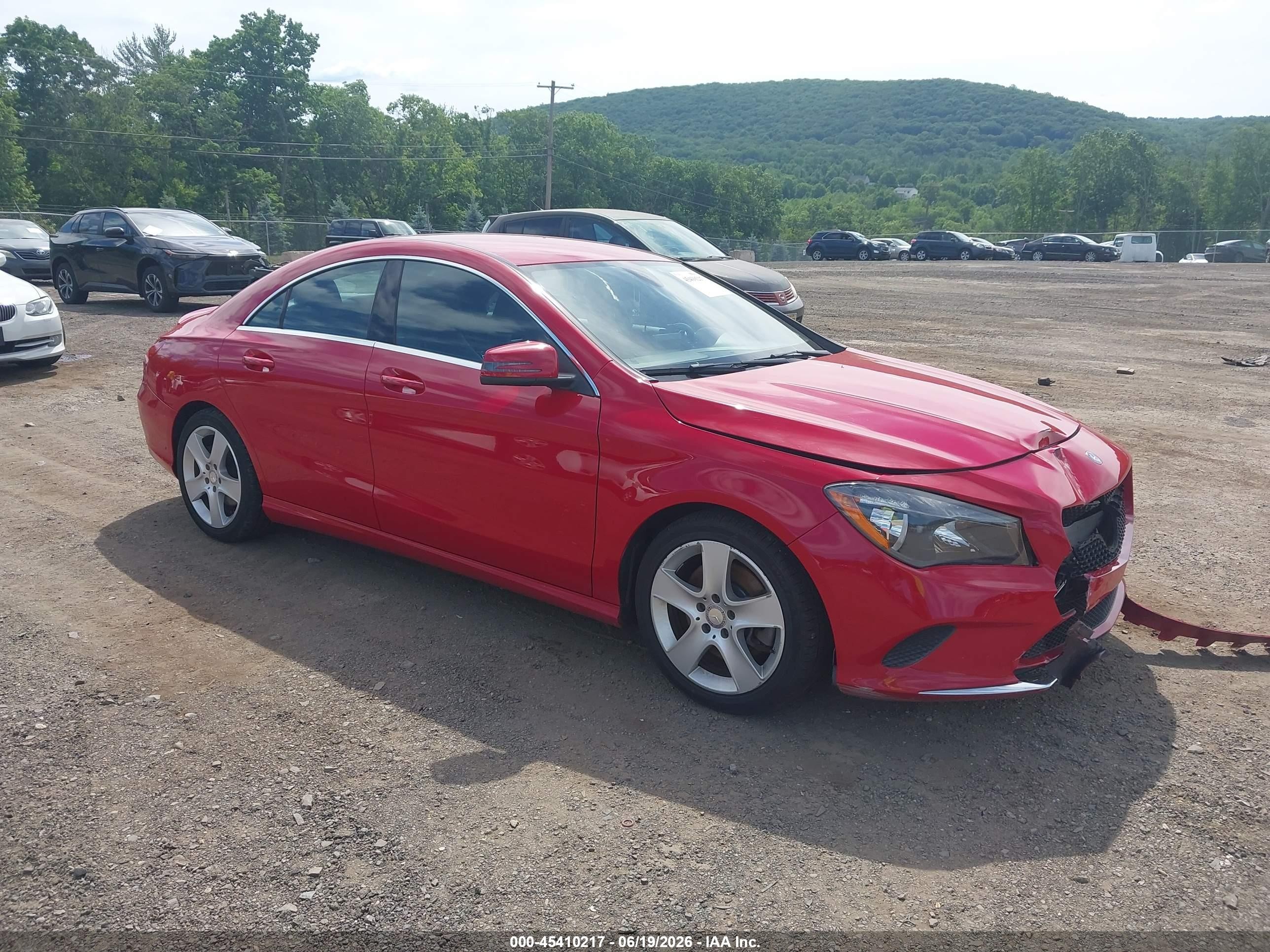 2017 Mercedes-Benz CLA 250, VIN WDDSJ4GB4HN408218 — Front end